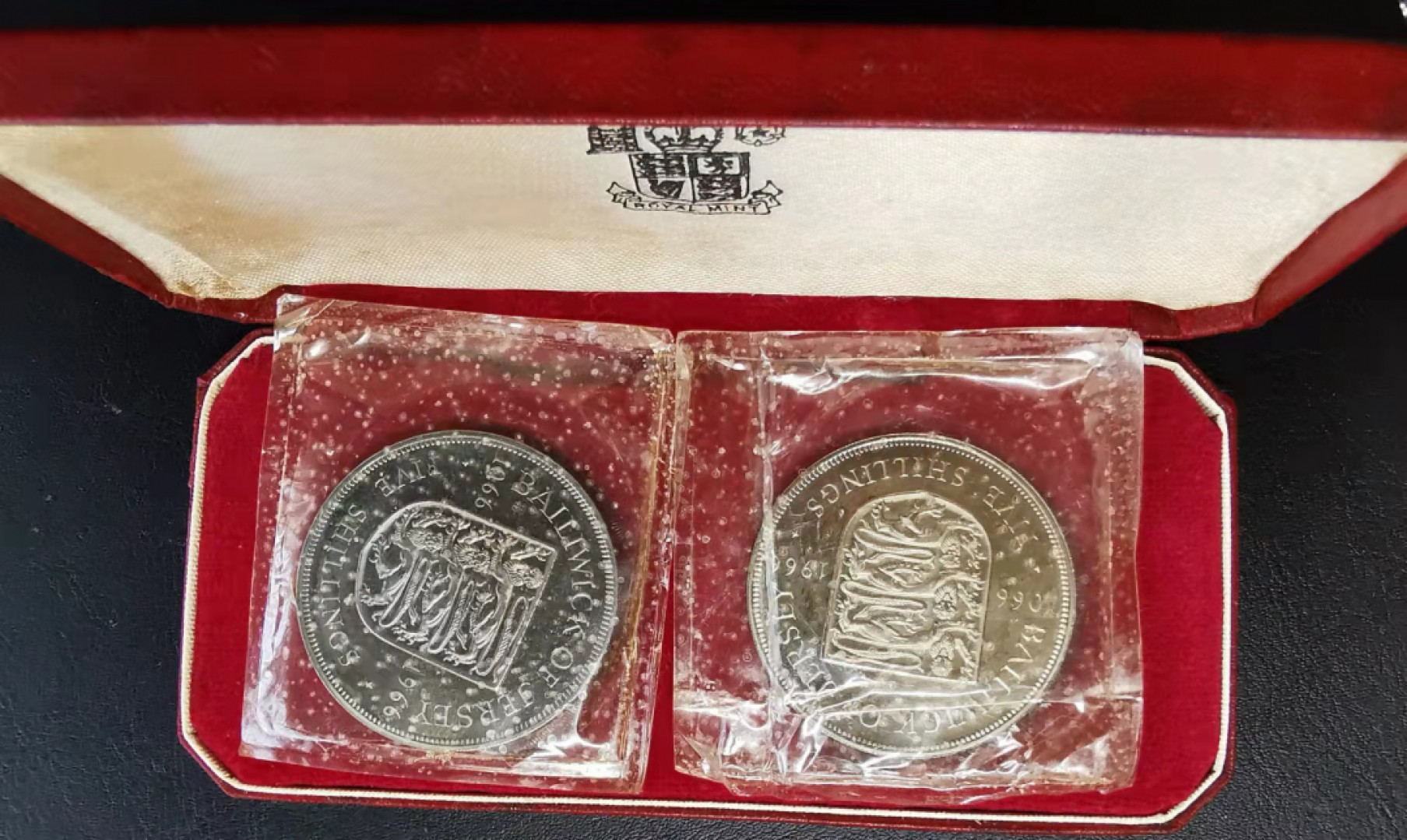 凡希社世界钱币副品交流自动拍⑤ 1966泽西伊丽莎白精铸PS两枚克朗