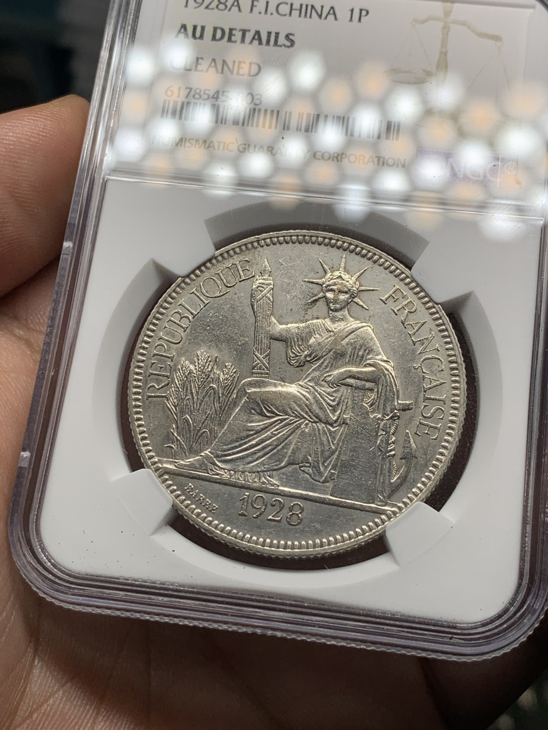 《竞宝斋》钱币微拍-第8场（不限金额顺丰包邮） 1928年法属印支坐洋一元ngc评级aud 难得年份