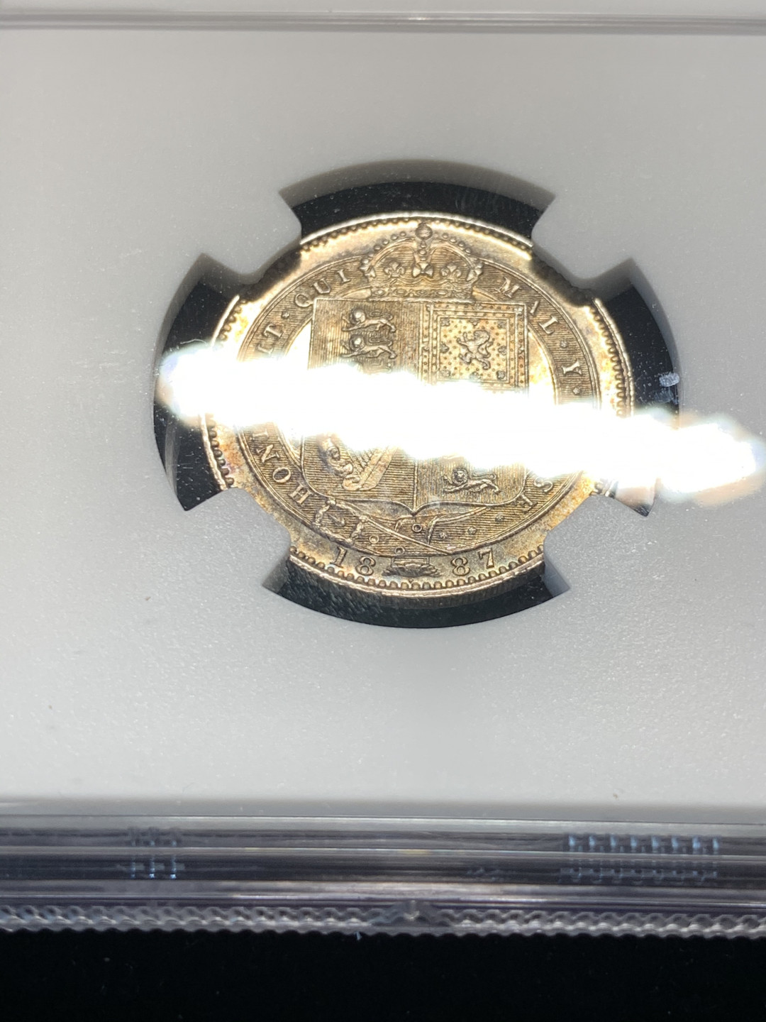 《竞宝斋》钱币微拍-第8场（不限金额顺丰包邮） NGC-MS63 英国1887年维多利亚1先令 NGC编号：6178684-007 双面带黄油光包浆 味道极好