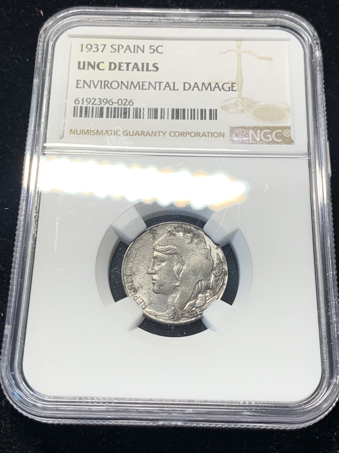 《竞宝斋》钱币微拍-第8场（不限金额顺丰包邮） NGC-UNC 西班牙 1937年 内战5分 铁币 带转光 非常难得的状态 一般见到的都是品弱带铁锈