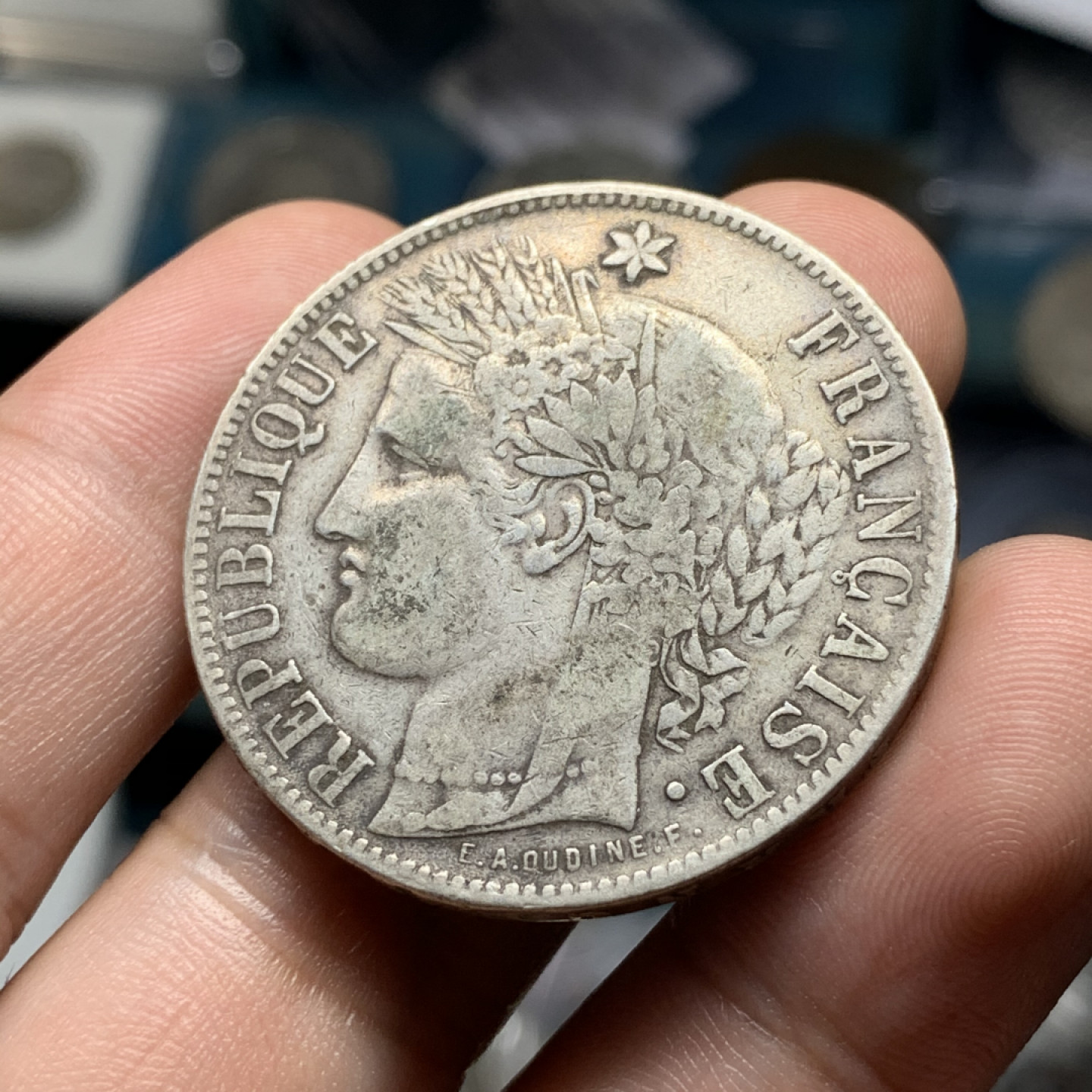 《竞宝斋》钱币微拍-第8场（不限金额顺丰包邮） 法国 1870-K年 稀少无字版 谷物女神 5法郎 原味品 大银币 20.7g，37.3mm