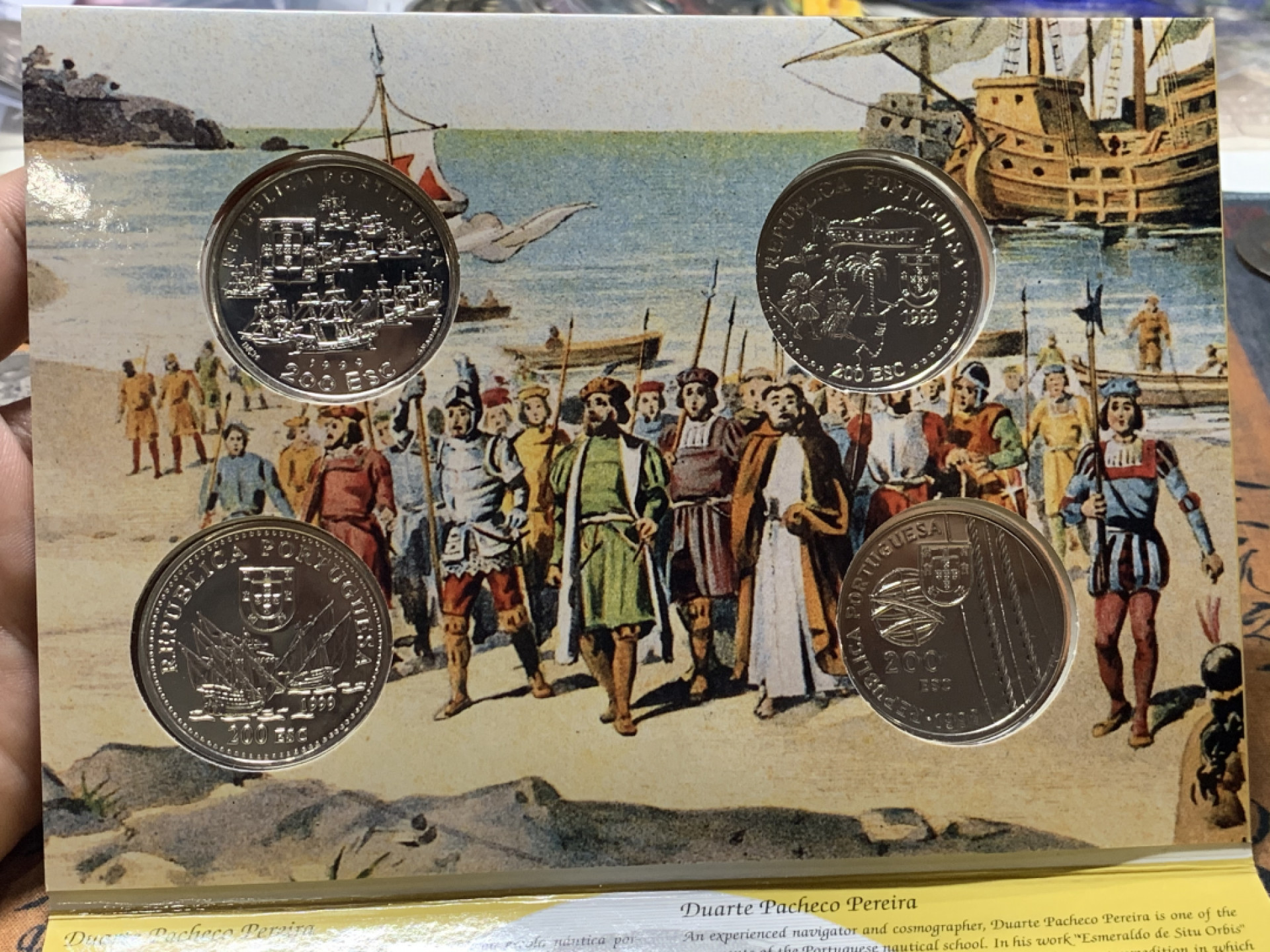 《竞宝斋》钱币微拍-第8场（不限金额顺丰包邮） 葡萄牙大航海 1999年 精制银币 4枚装 卡册完整 （每枚重26.5克 925银）共4枚