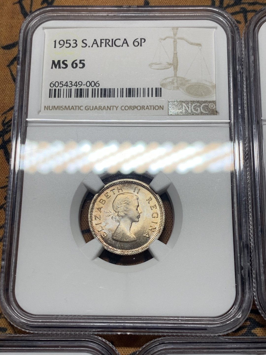 《竞宝斋》钱币微拍-第8场（不限金额顺丰包邮） NGC-MS62-65 南非1953年伊丽莎白女王 5枚套（2银3铜）品好细节更好，到手就不用换了，高效省事。