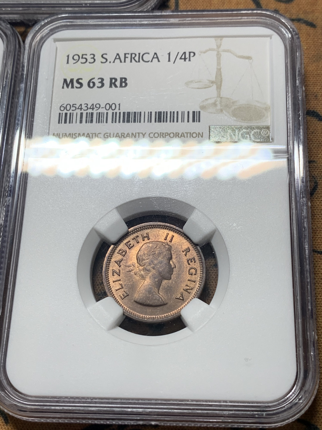 《竞宝斋》钱币微拍-第8场（不限金额顺丰包邮） NGC-MS62-65 南非1953年伊丽莎白女王 5枚套（2银3铜）品好细节更好，到手就不用换了，高效省事。