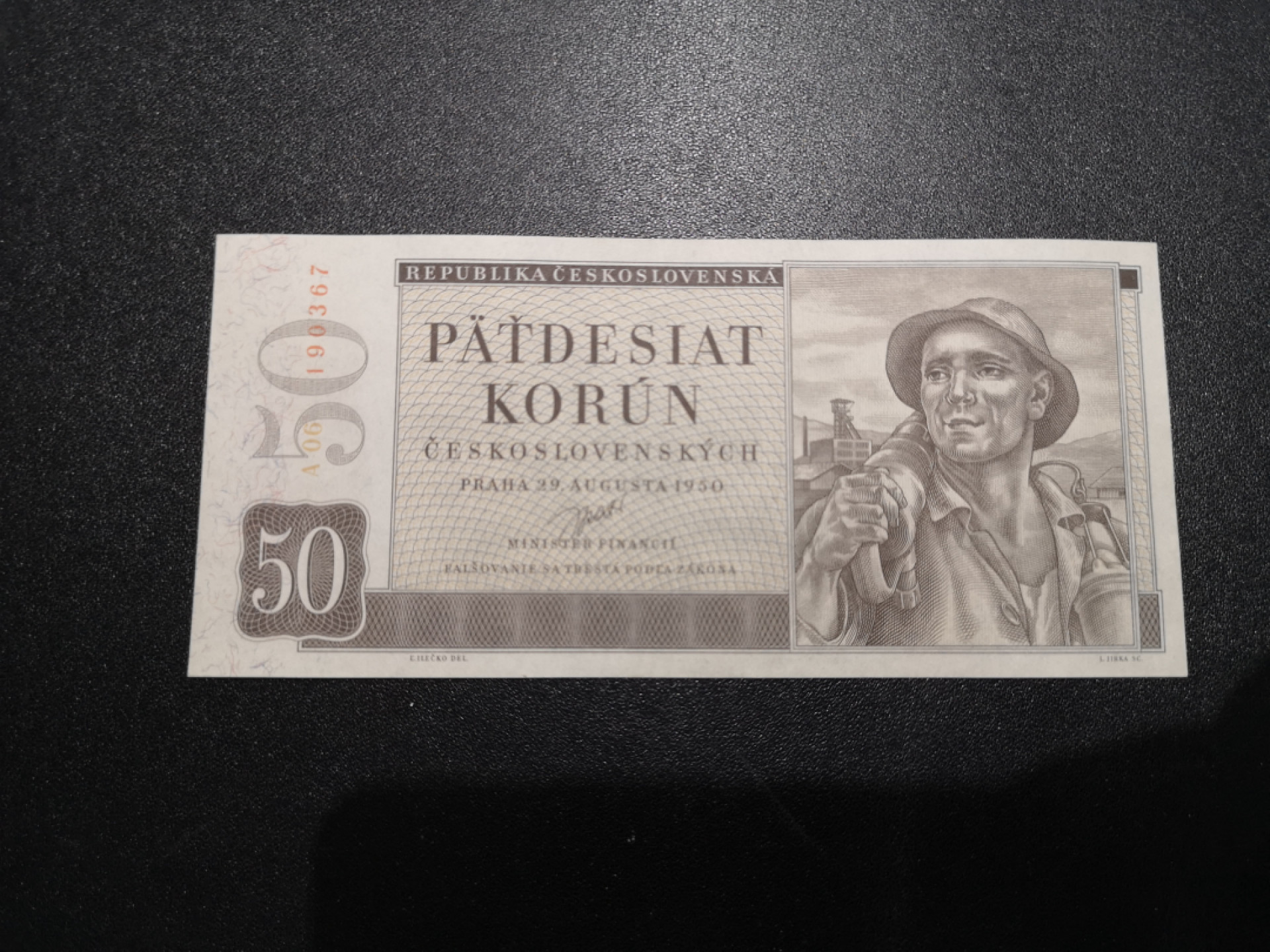 《外钞收藏家》第一百三十六期（本期100件） 1950年捷克斯洛伐克50克朗 全新UNC