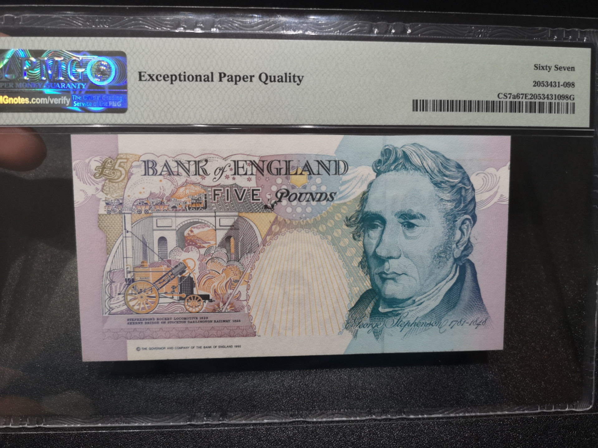 《外钞收藏家》金九银十双拍10号场（总134期）（本期90件） 1997年英国E序列5镑 97回归收藏系列  尾8靓号 PMG67