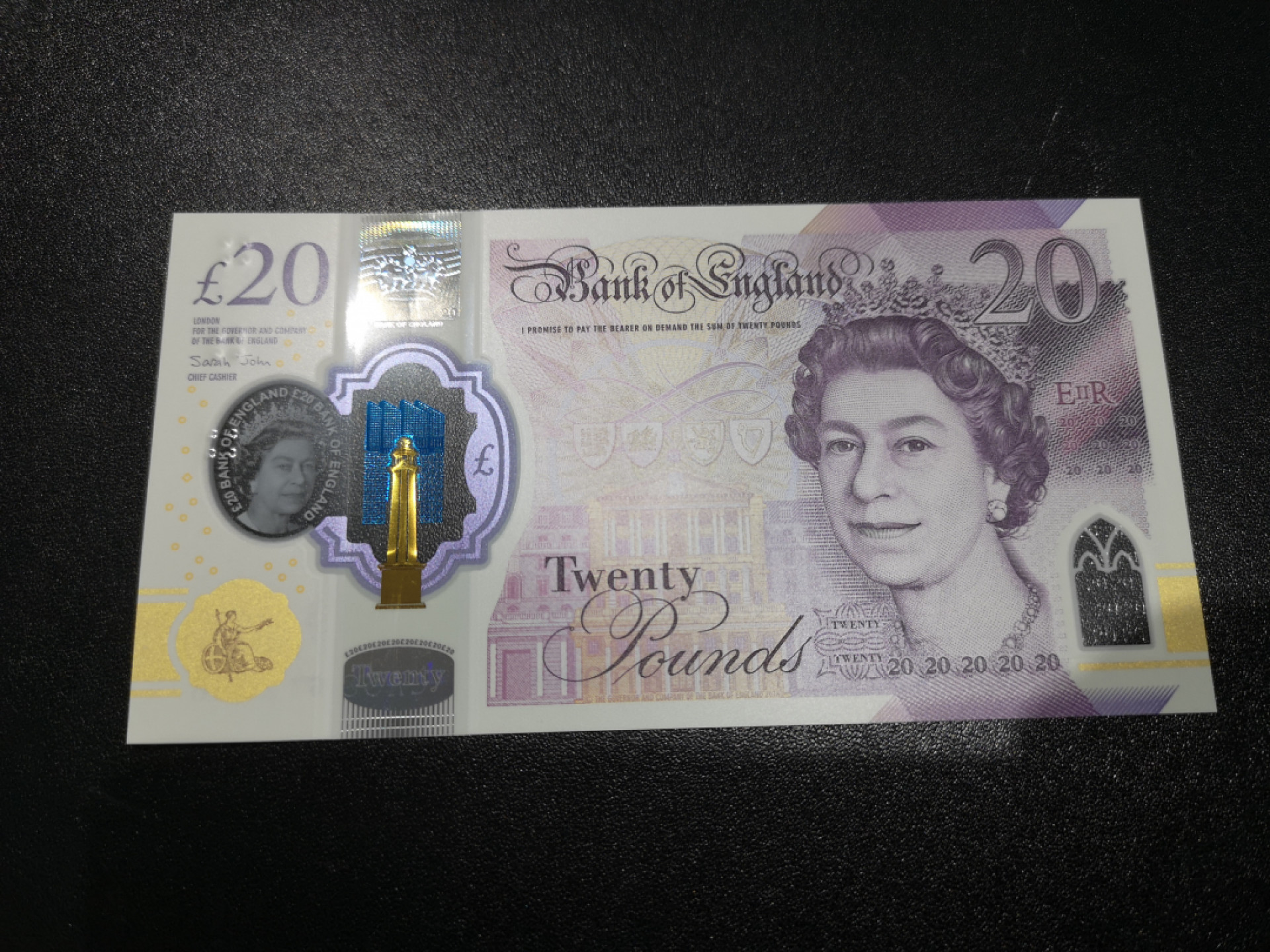 《外钞收藏家》金九银十双拍10号场（总134期）（本期90件） 英国最新版20英镑塑料钞 全程无47 品相绝 全新UNC