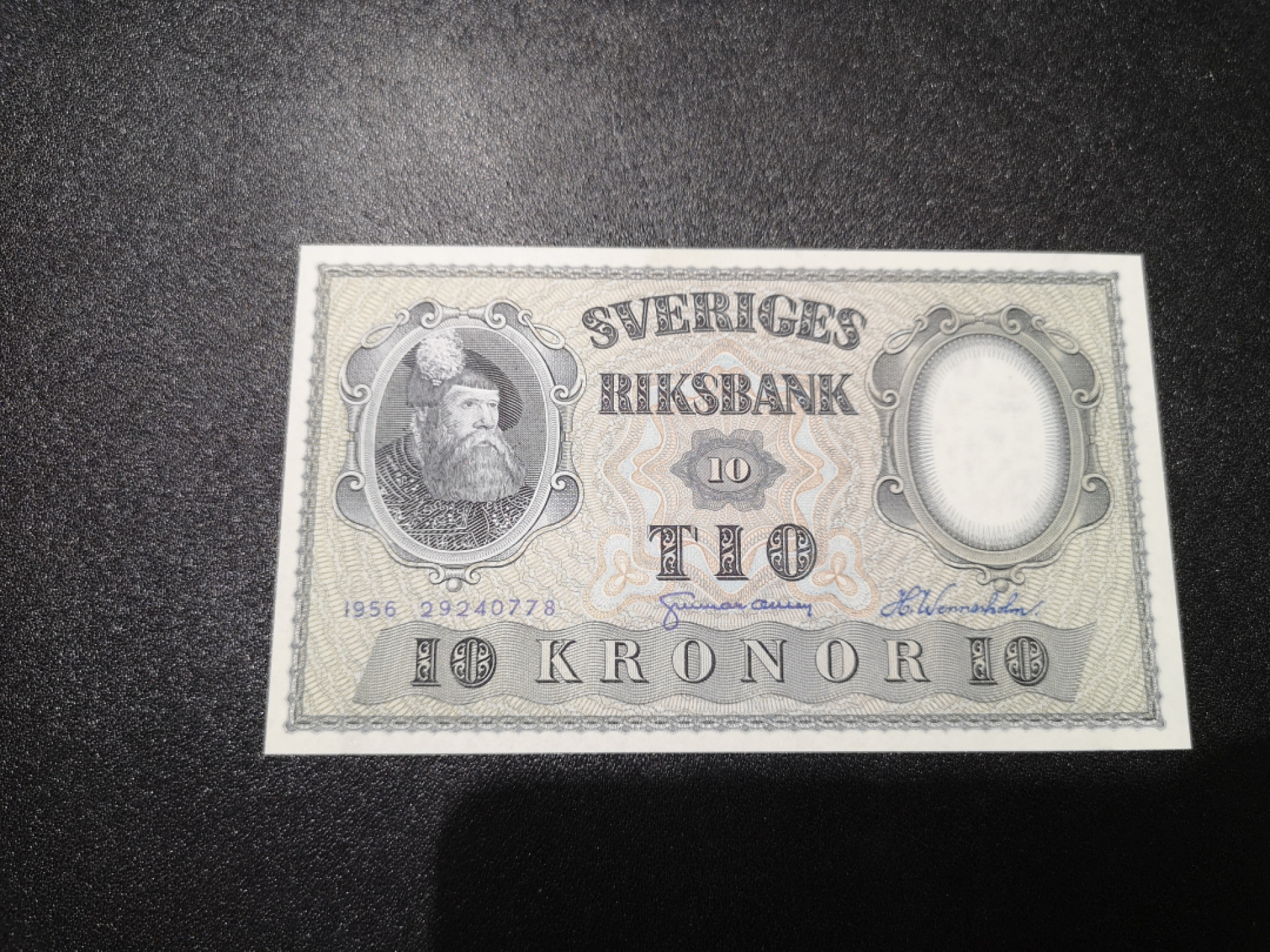 《外钞收藏家》第一百三十五期 1956年瑞典10克朗 全新UNC