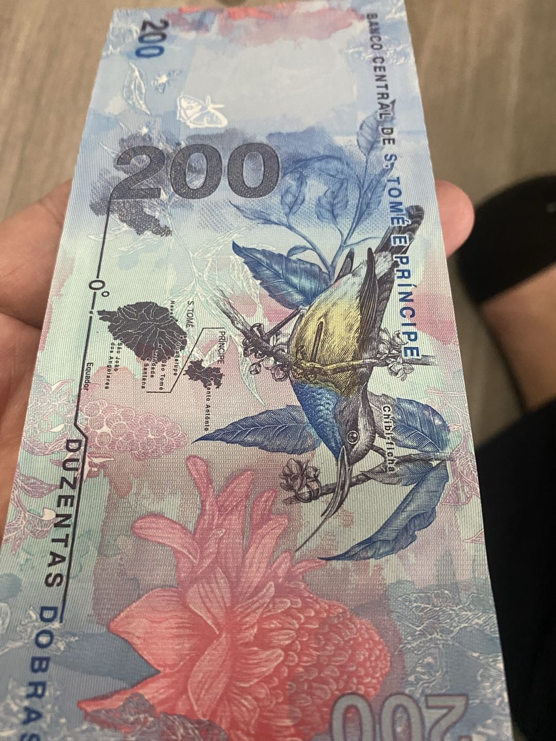 全新2021年圣多美和普林西比200多布拉AF首发冠