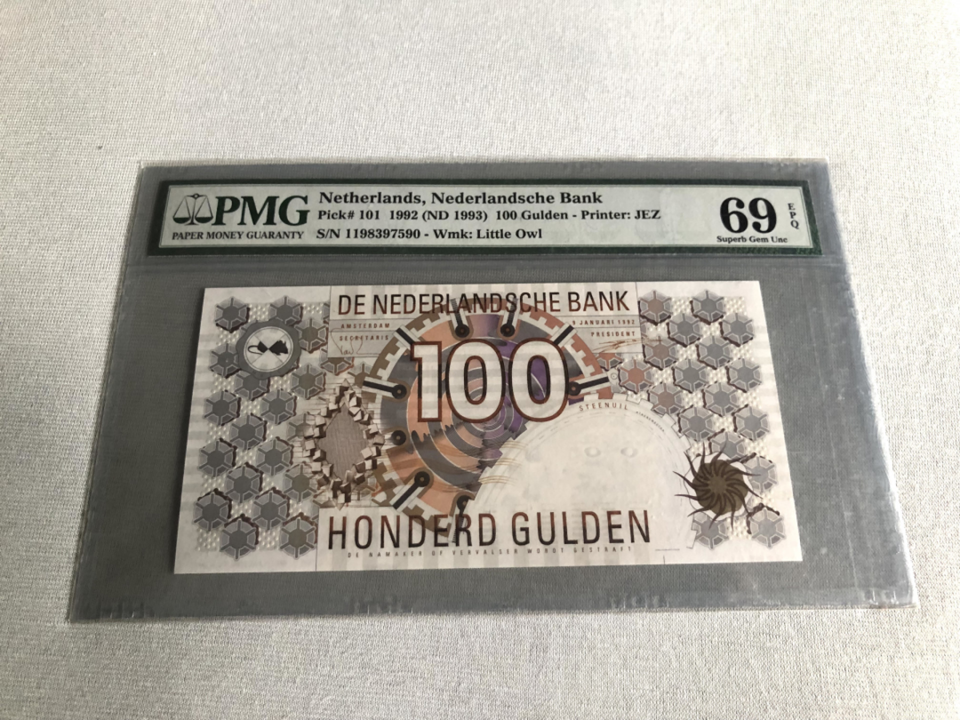 《张总收藏》38期—世界精品 1992年荷兰100盾超高分PMG69无4
