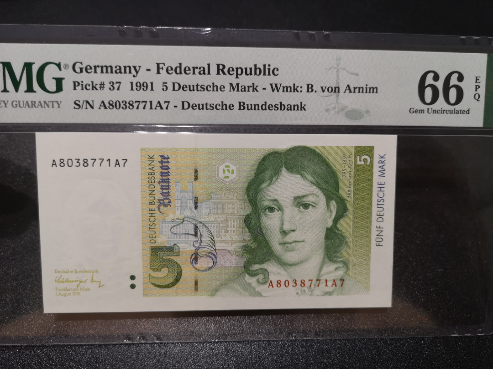 《外钞收藏家》第一百三十五期 1991年德国末版5马克 PMG66 AA冠