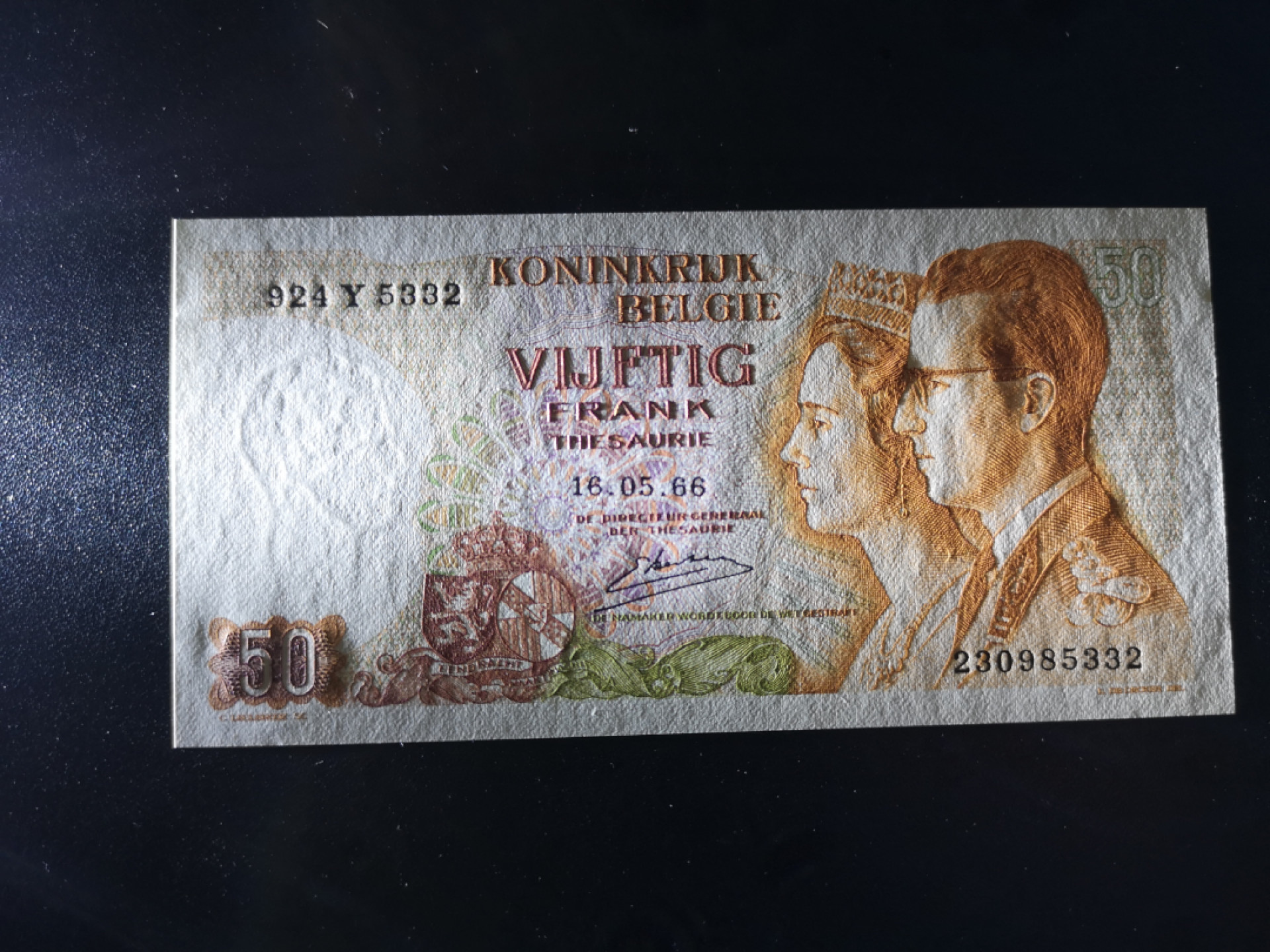 《外钞收藏家》第一百三十五期 1966年比利时50法郎 全新UNC