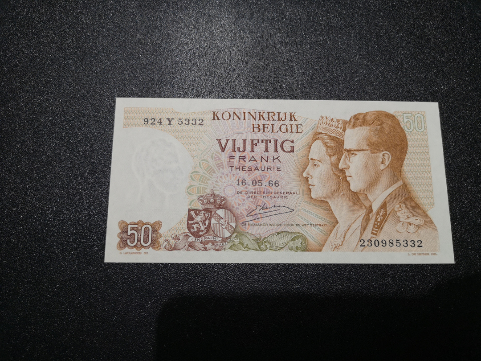 《外钞收藏家》第一百三十五期 1966年比利时50法郎 全新UNC