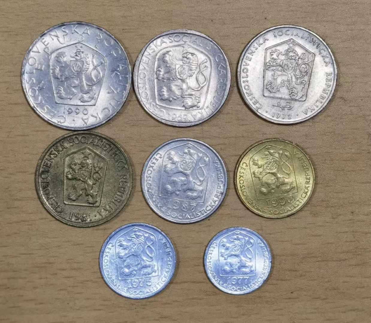 北京马甸外国币微拍第六十一期，非贵金属外国流通币，纪念币专场，陆续上新欢迎关注 捷克斯洛伐克