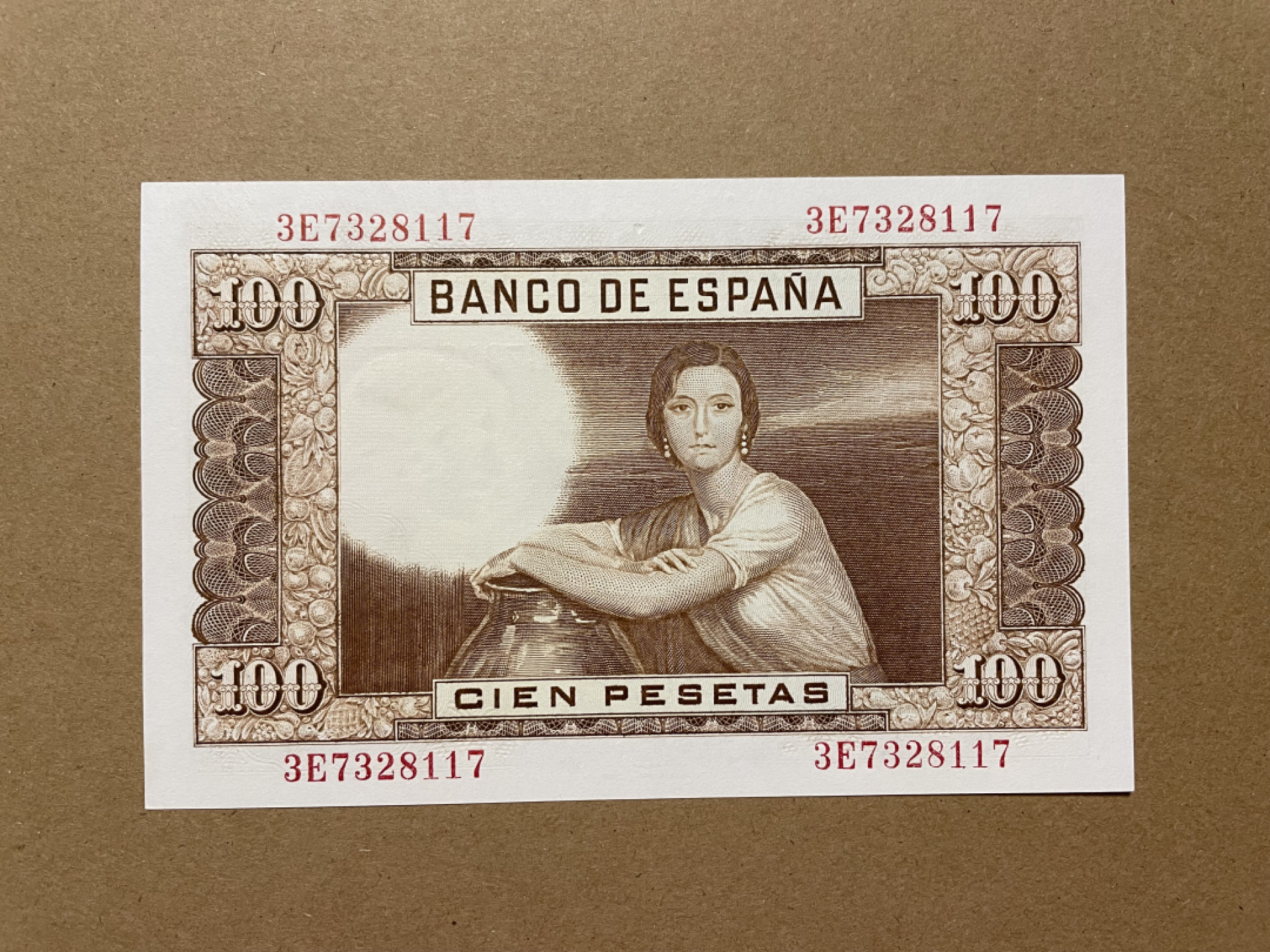 《张总收藏》38期—世界精品 西班牙100比塞塔 UNC 1953年