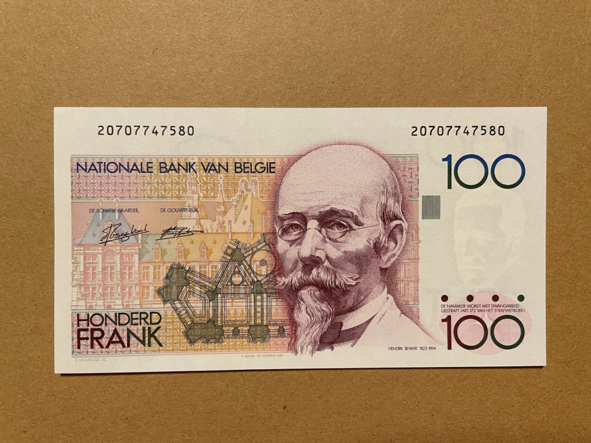 《张总收藏》38期—世界精品 比利时100法郎 UNC 倒二版