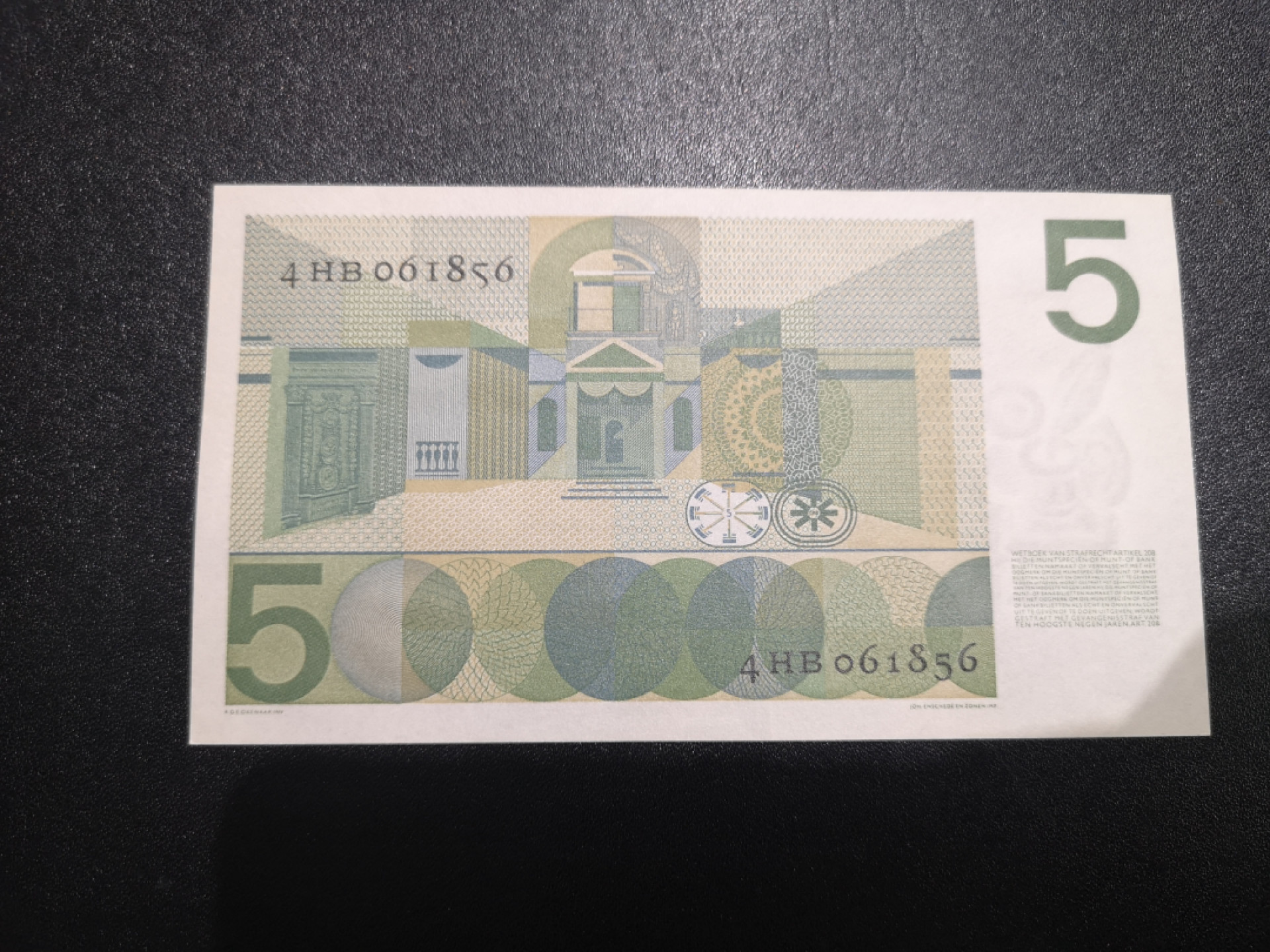 《外钞收藏家》第一百三十六期（本期100件） 1966年荷兰5盾 AU品相