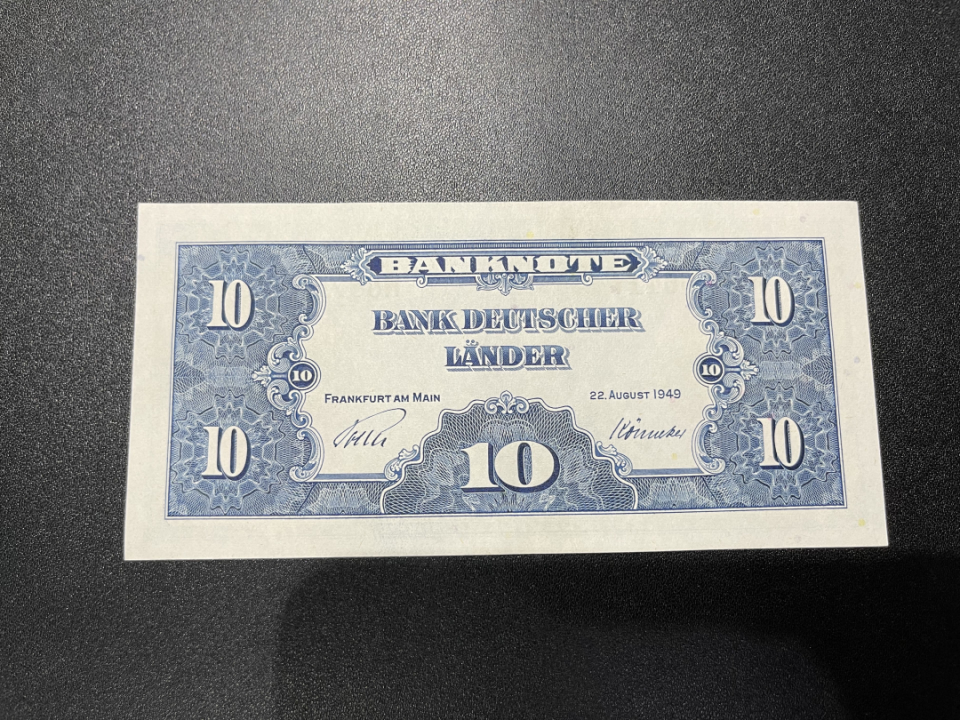 《外钞收藏家》第一百三十六期（本期100件） 1949年德国10马克 全新UNC