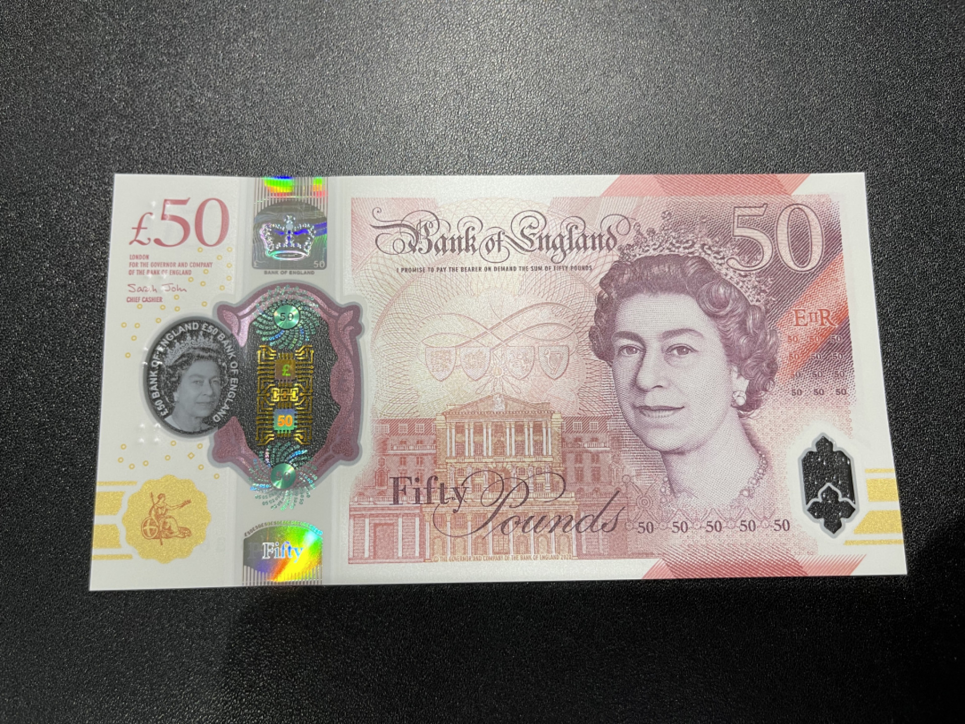 《外钞收藏家》第一百三十六期（本期100件） 2020年英国最新版塑料钞50镑 AA冠 无47 尾8 全新UNC