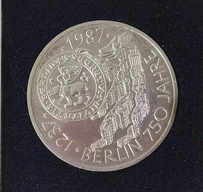 北京马甸外币专卖微拍第六十二期，金银币专场，陆续上新欢迎关注 - 1987年德国柏林建城750年纪念10马克银币，重15.5克，成色625