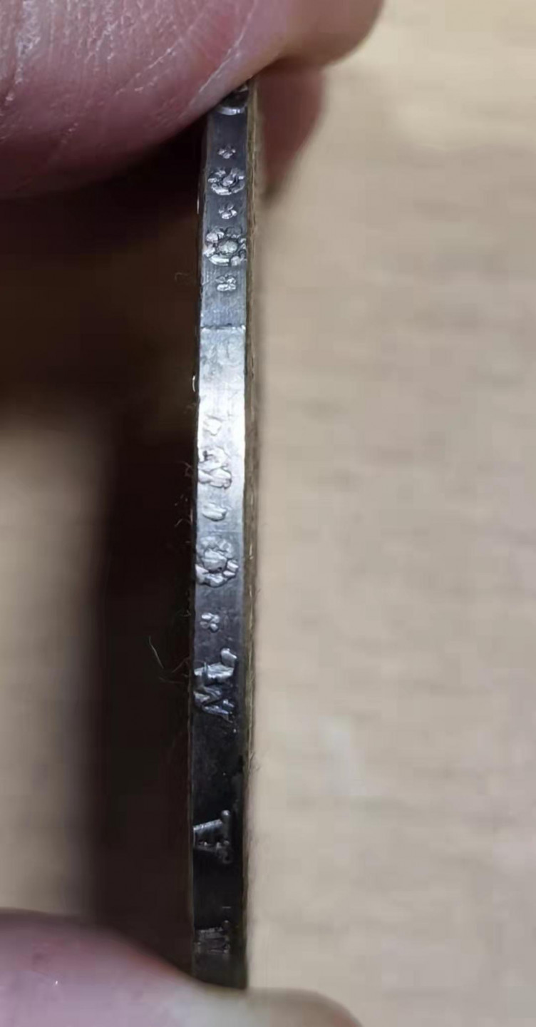 北京马甸外币专卖微拍第六十三期，非贵金属外国流通币，纪念币专场，陆续上新欢迎关注    不懂的德国章，品相如图，直径40mm，重量28.1克，， 
