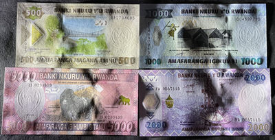 小福收藏团购第51期  卢旺达 2013-19年版全套面值 500 1000 2000 5000法郎 非洲精美纸币