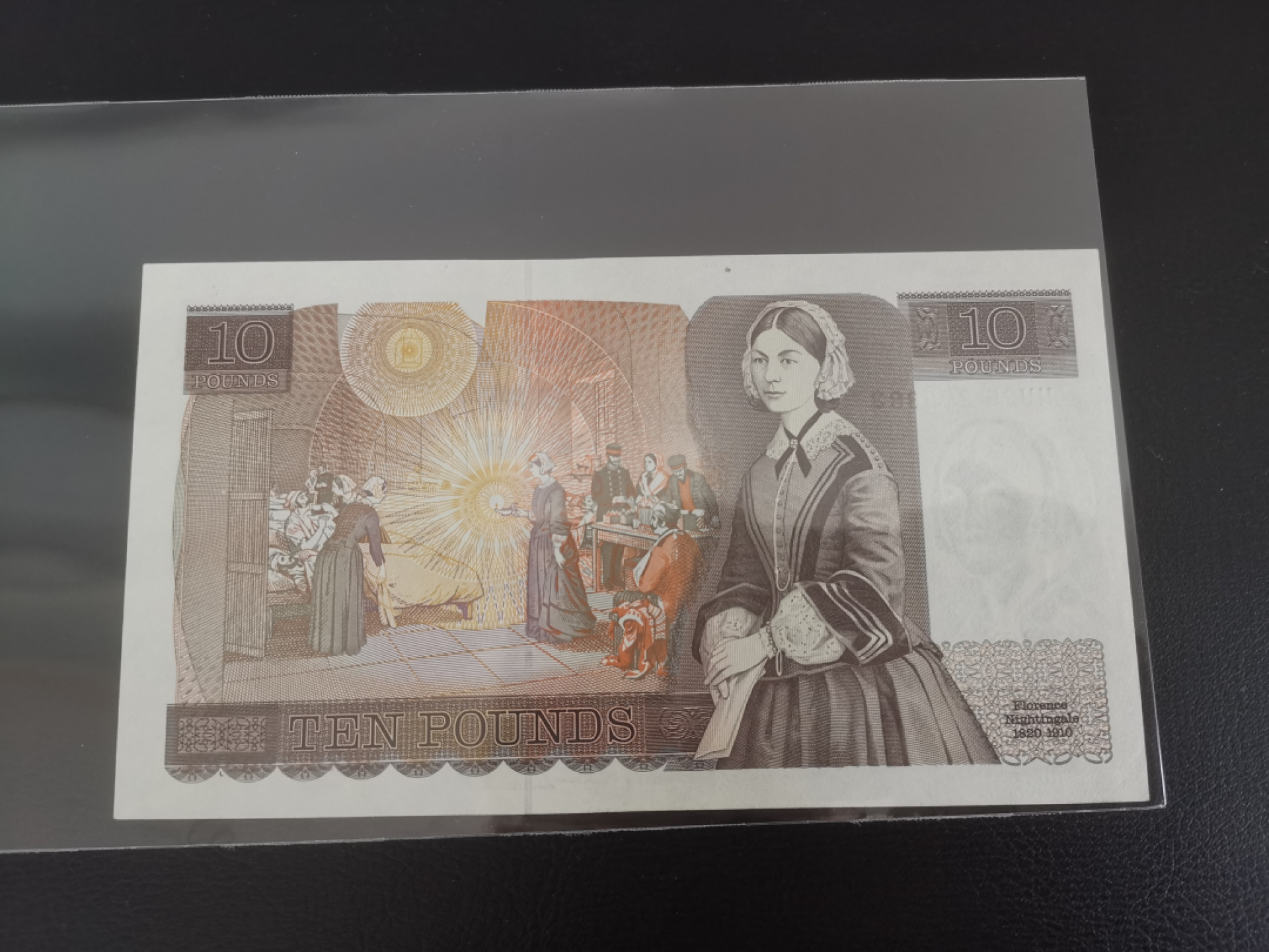 《张总收藏》39期—欧洲精品 英国D序列10镑UNC-点钞痕，尾83