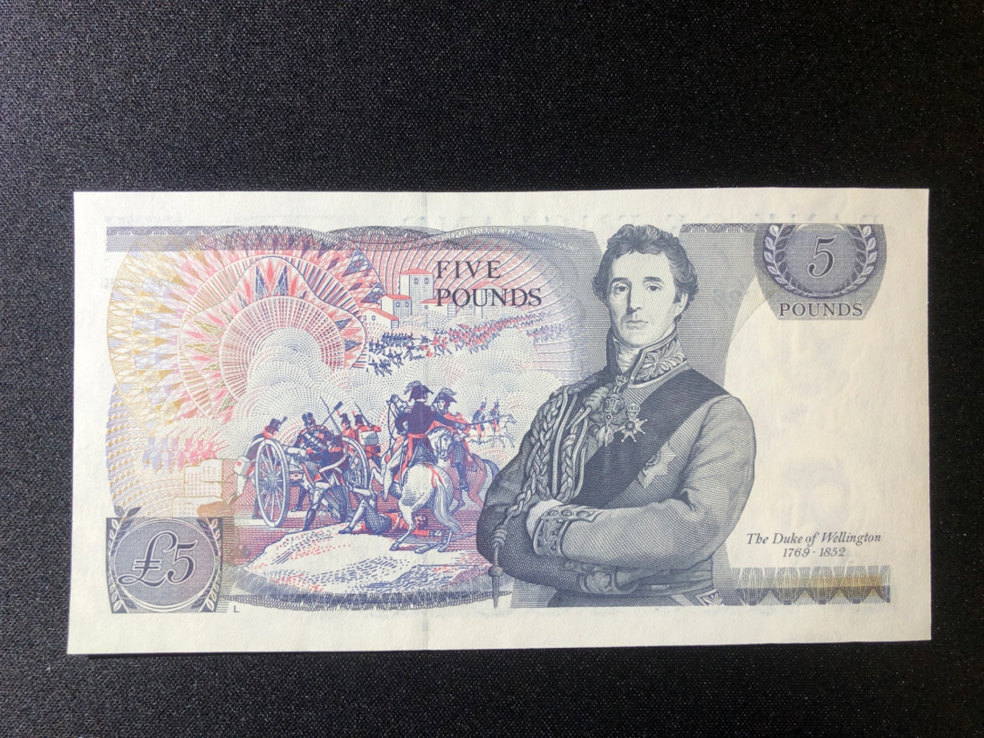 《张总收藏》39期—欧洲精品 英国5镑 UNC D序列