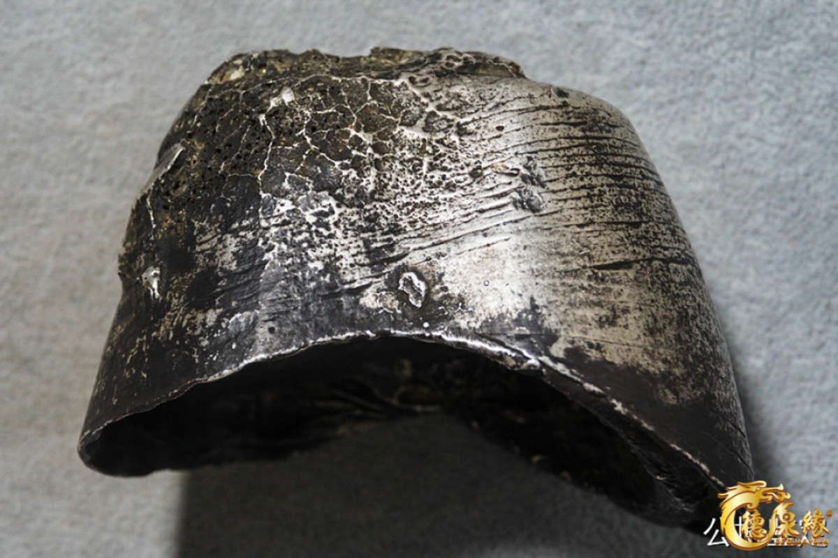 海南德泉缘2021秋季钱币拍卖会 清-山西“蔚州大德生、泰、宣统年月”五十两银锭一枚 GBCA AU55 编号：1610013753 重量：1879.0克，传世包浆，品相极佳，保存完好，极美品