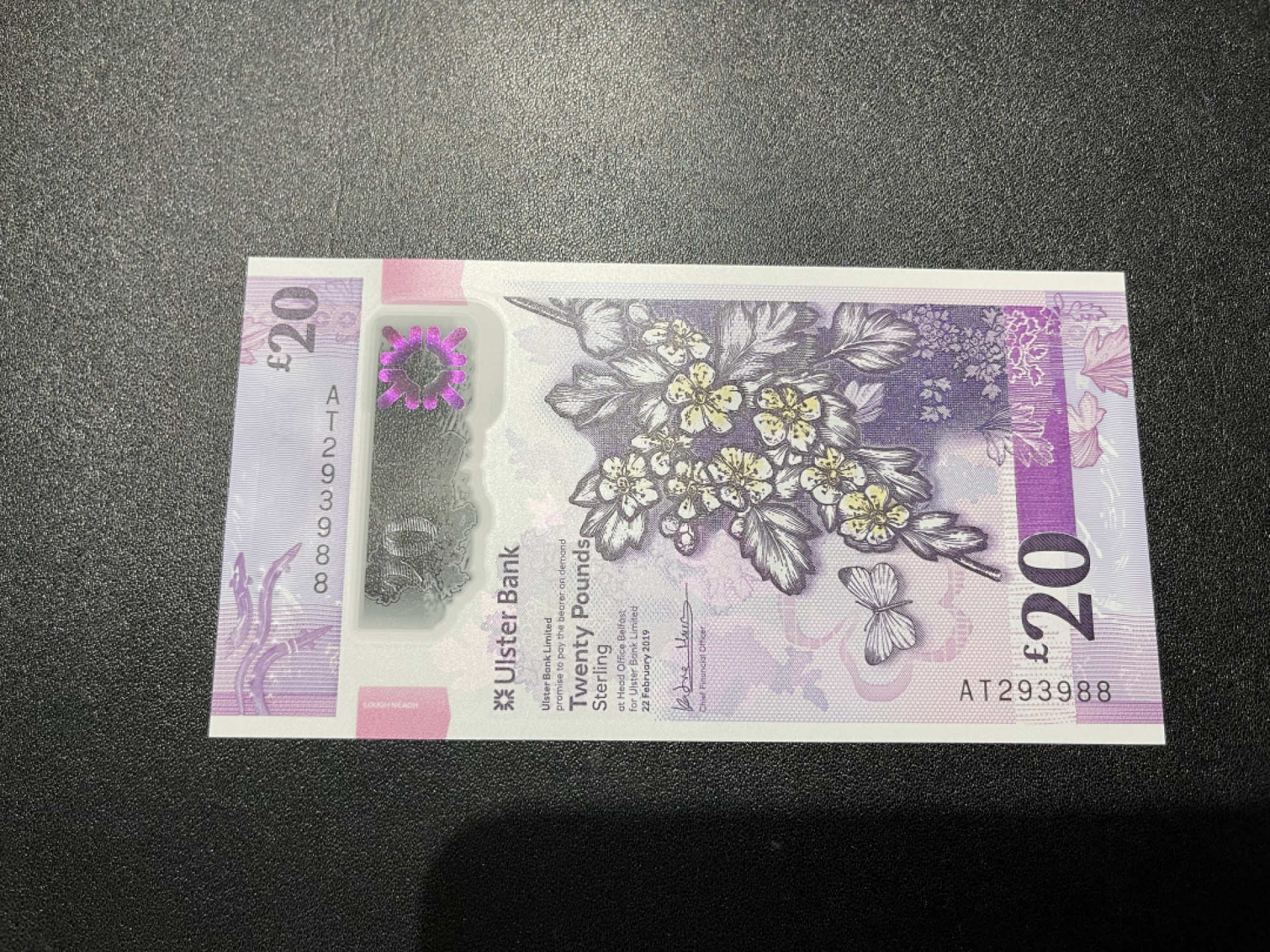 《外钞收藏家》第一百三十八期拍卖（本期91件） 北爱尔兰阿尔斯特银行 20镑 全新UNC 靓号尾88