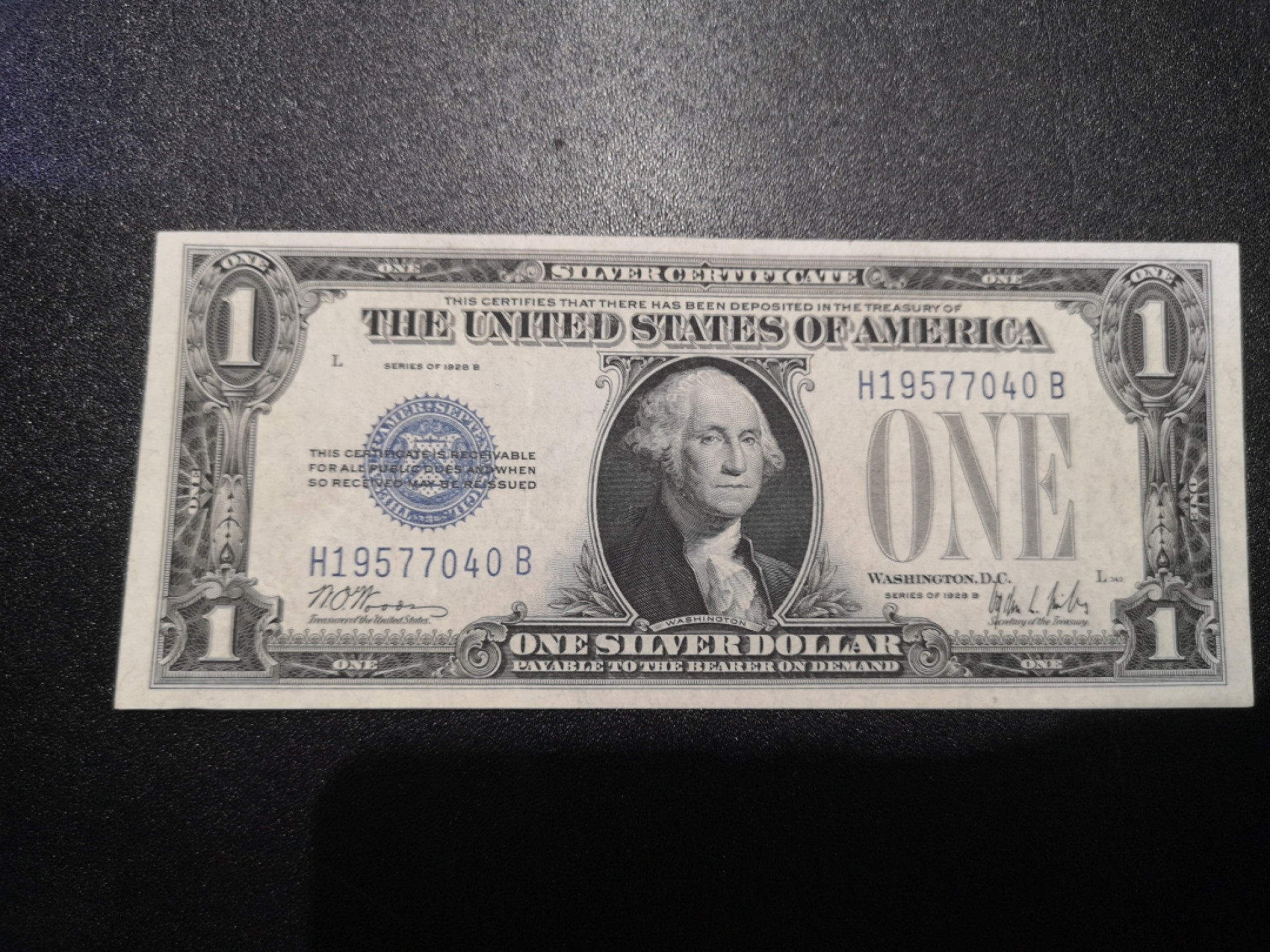 《外钞收藏家》第一百三十八期拍卖（本期91件） 1928年蓝库印1美元 测光无折 角差些 近全新