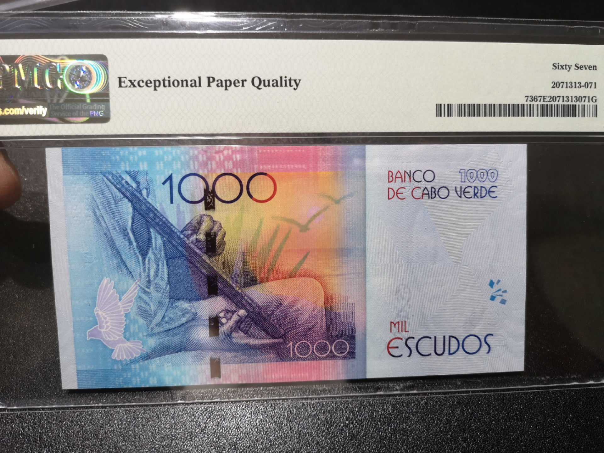 《外钞收藏家》第一百三十八期拍卖（本期91件） 2014年佛得角 1000 PMG67 无47 尾8