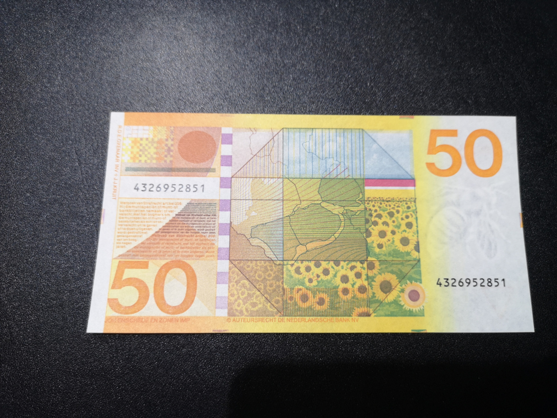 《外钞收藏家》第一百三十八期拍卖（本期91件） 1982年荷兰50盾 向日葵 AU品相