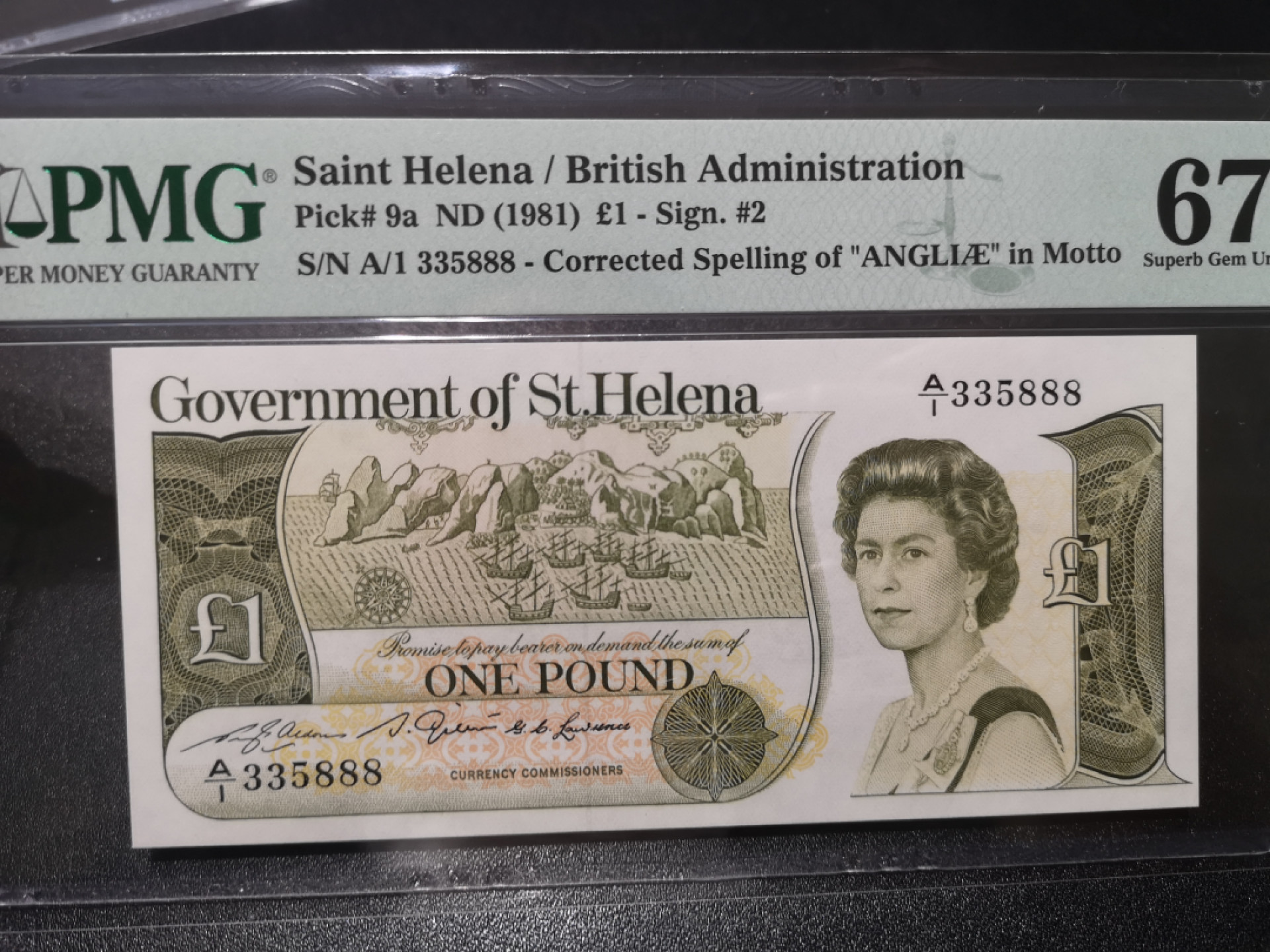 《外钞收藏家》第一百三十八期拍卖（本期91件） 1981年圣赫勒拿岛1镑 PMG67 无47 A/1冠 888豹子号