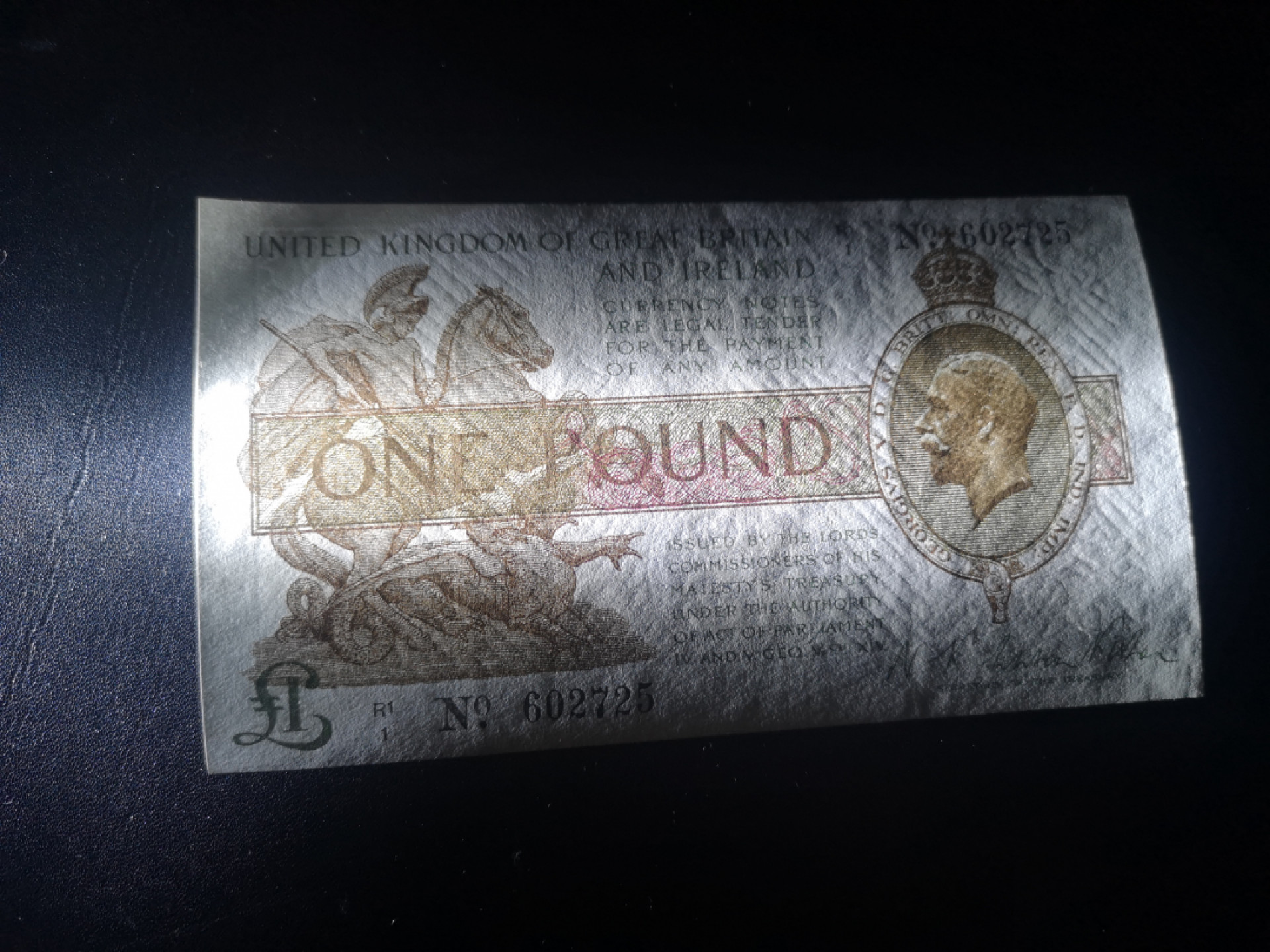 《外钞收藏家》第一百三十八期拍卖（本期91件） 英格兰珍稀纸币 马剑1镑 英国1914年乔治五世 近全新品相