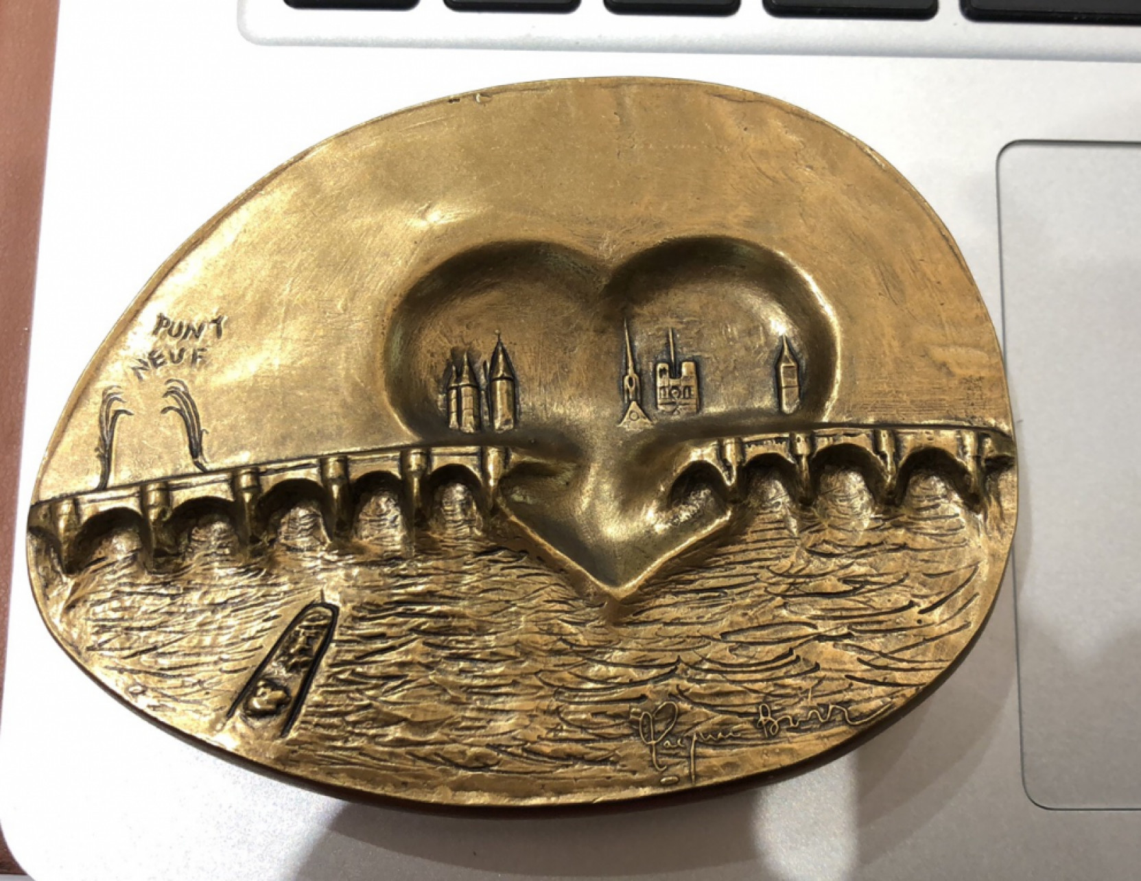 手机直播艺术麦朵尔第二十六场拍卖 巴黎心桥