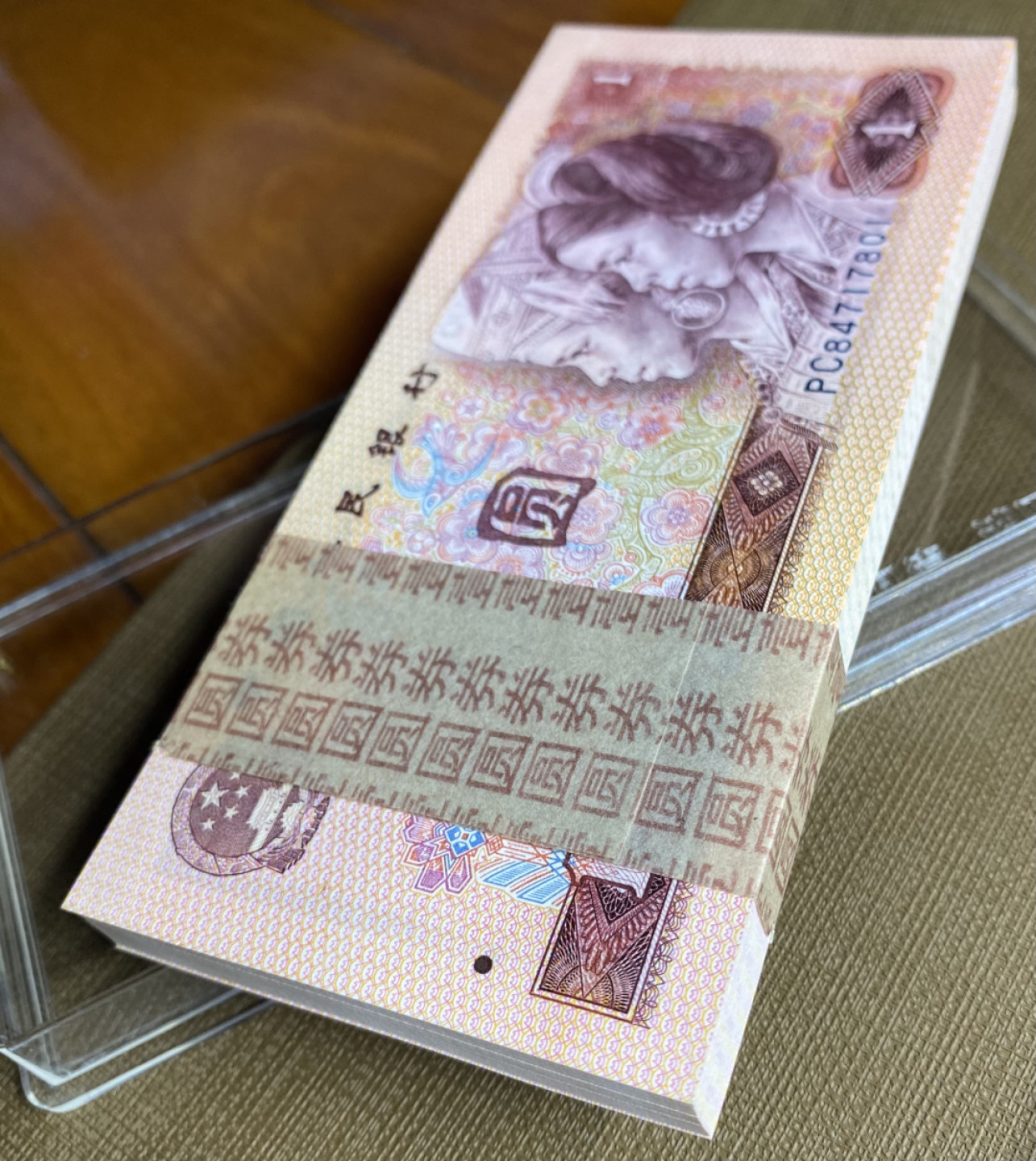 大黄蜂拍卖第24期 801金龙王百连刀货PC84717801百连，绝品无斑