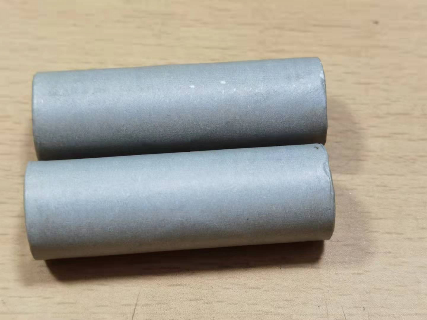北京马甸外币专卖微拍第六十三期，非贵金属外国流通币，纪念币专场，陆续上新欢迎关注 印尼原卷25盾50枚