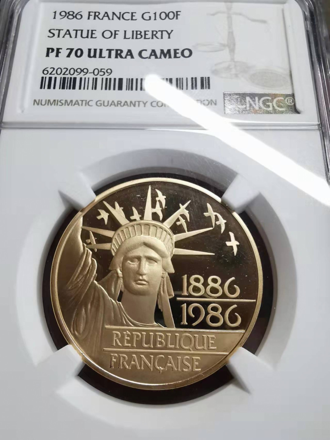 凡希社世界钱币微拍第一百七十五期 荐！1986法国自由女神像100法郎金币NGC-PF70UC