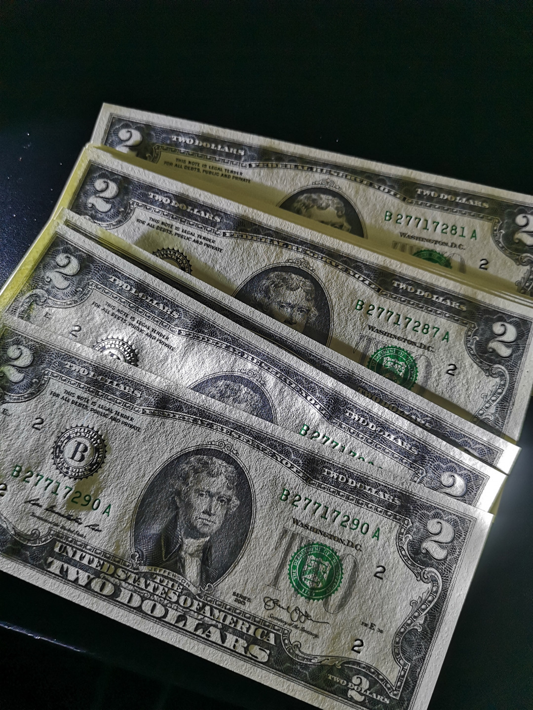 《外钞收藏家》第一百四十一期拍卖（本期81件） 2013年2美元 标10 全新UNC