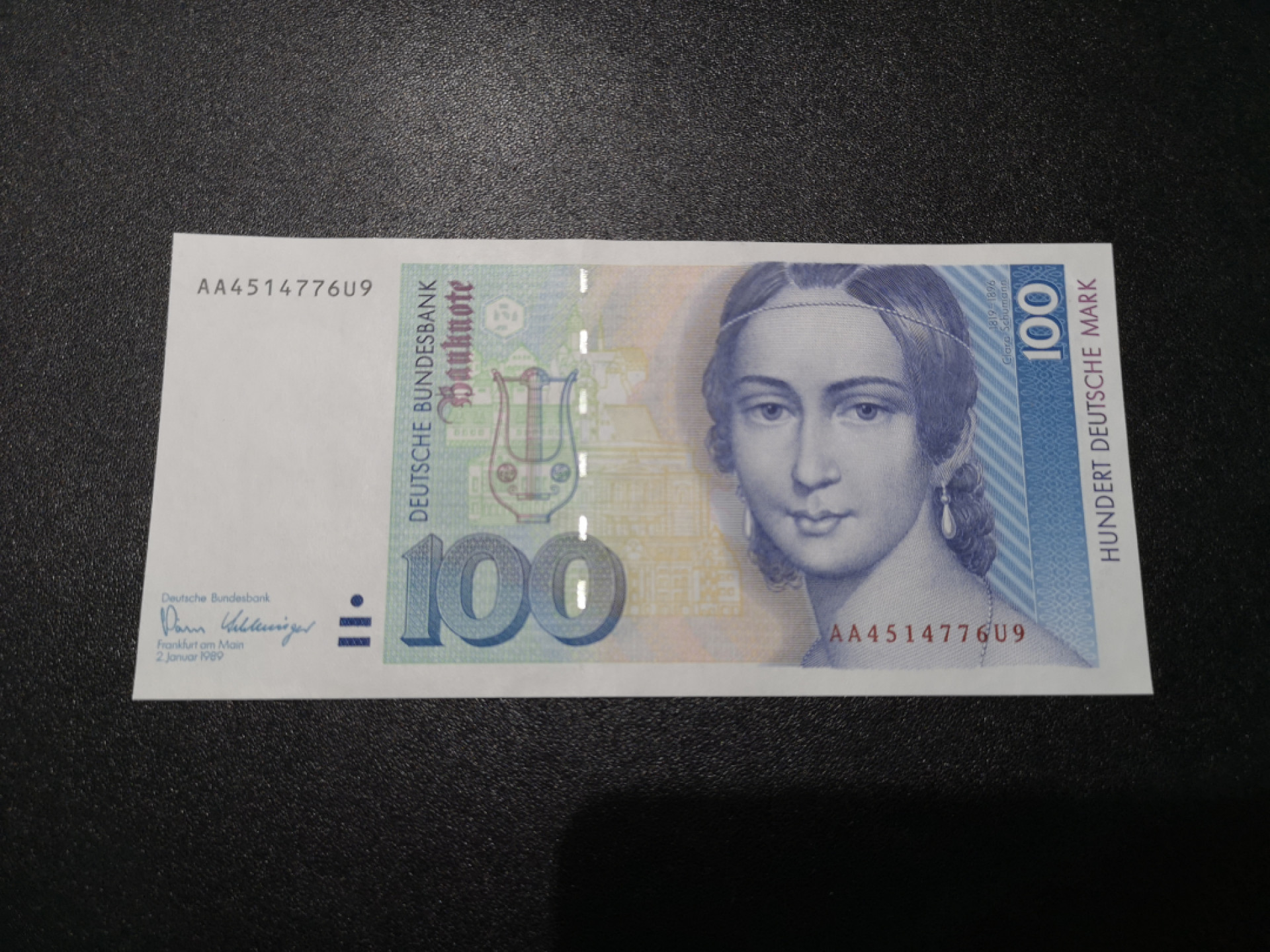 《外钞收藏家》第一百四十一期拍卖（本期81件） 1989年德国100马克 克拉拉 AA冠 全新UNC