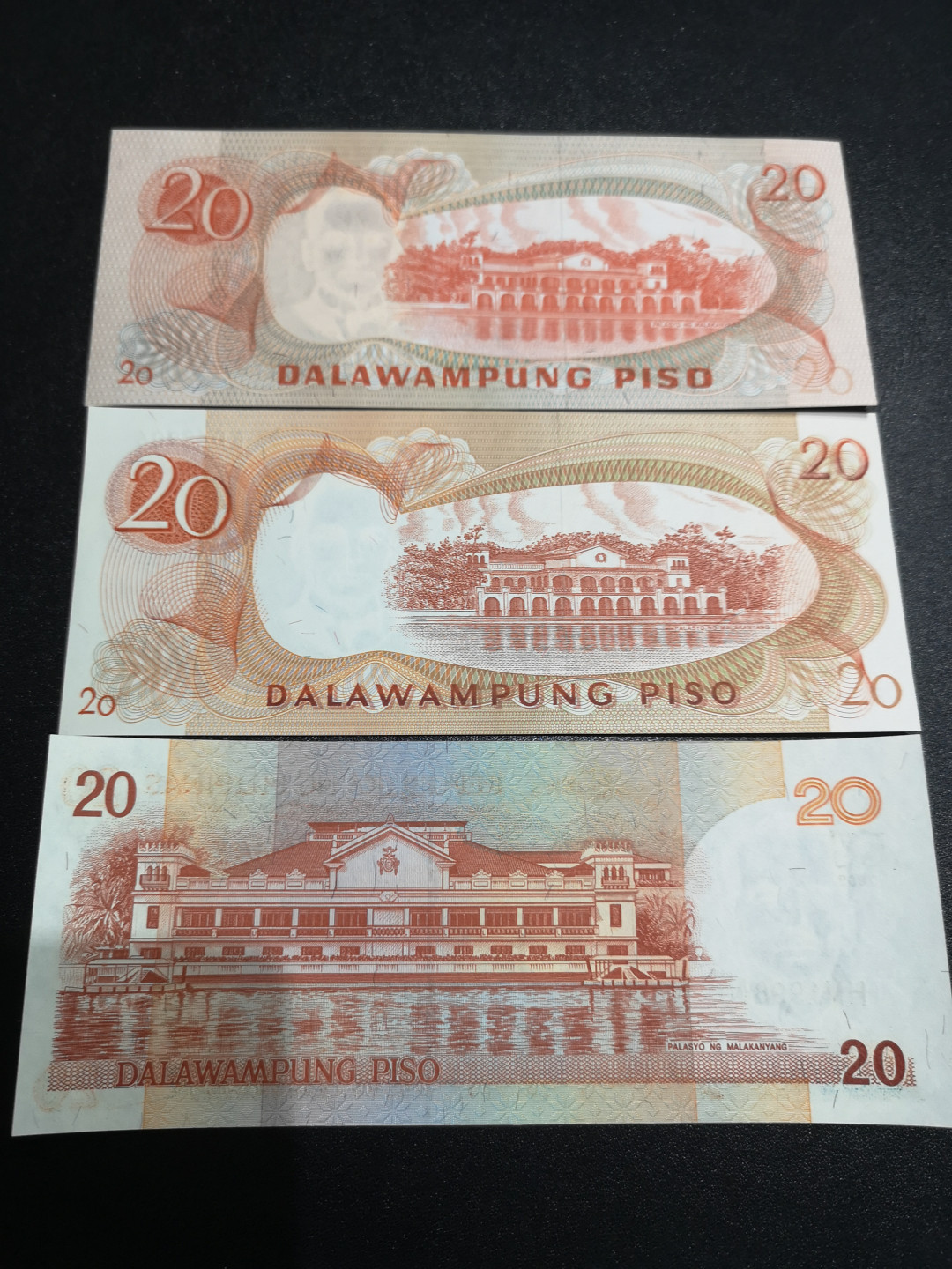 《外钞收藏家》第一百四十一期拍卖（本期81件） 菲律宾20面额3张 全新UNC