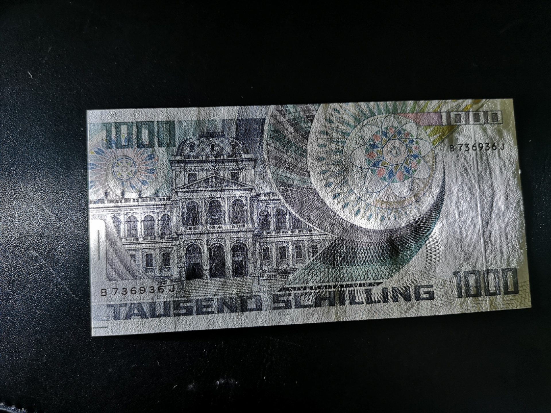 《外钞收藏家》第一百四十一期拍卖（本期81件） 1983年奥地利1000先令 薛定谔 全新UNC