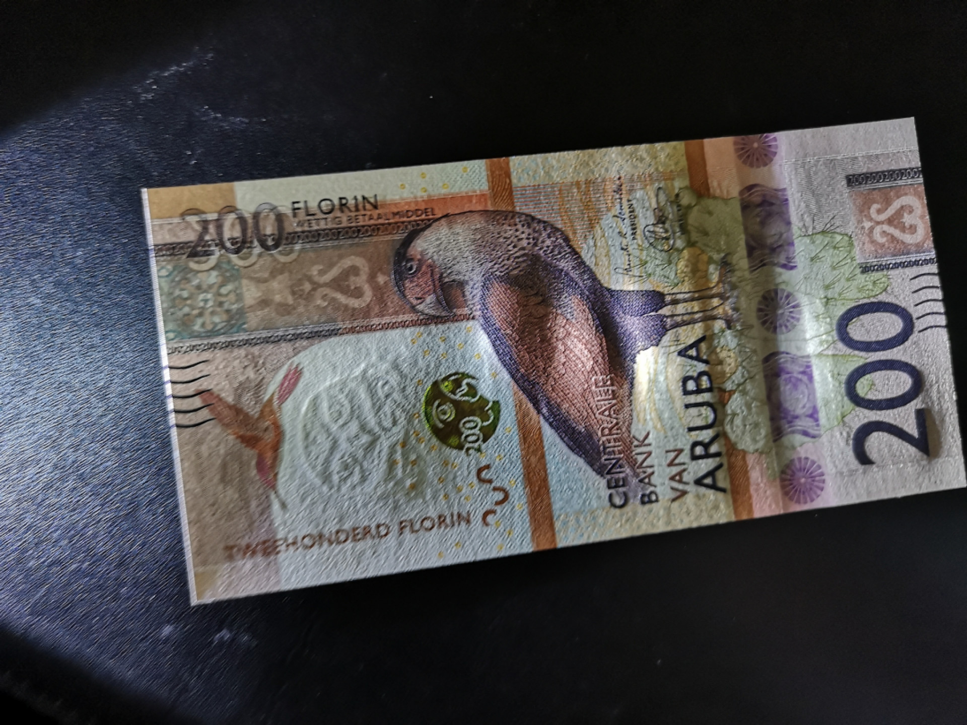 《外钞收藏家》第一百四十二期拍卖（周三拍场） 2019年阿鲁巴200 全新UNC A冠