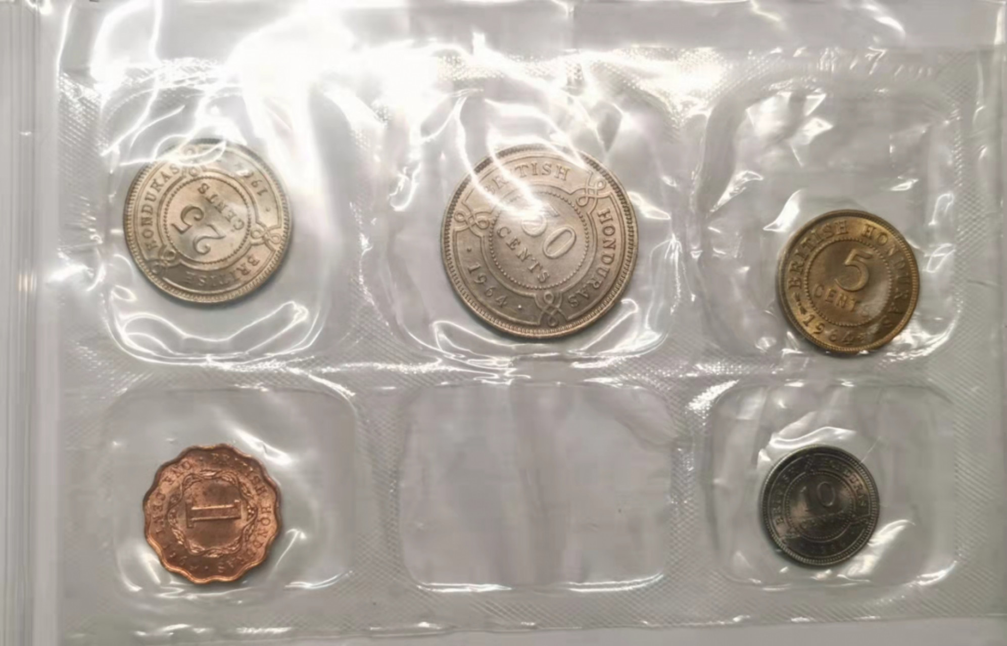 凡希社世界钱币微拍第一百七十六期 1964英属洪都拉斯伊丽莎白高冠MINT SET塑封全品