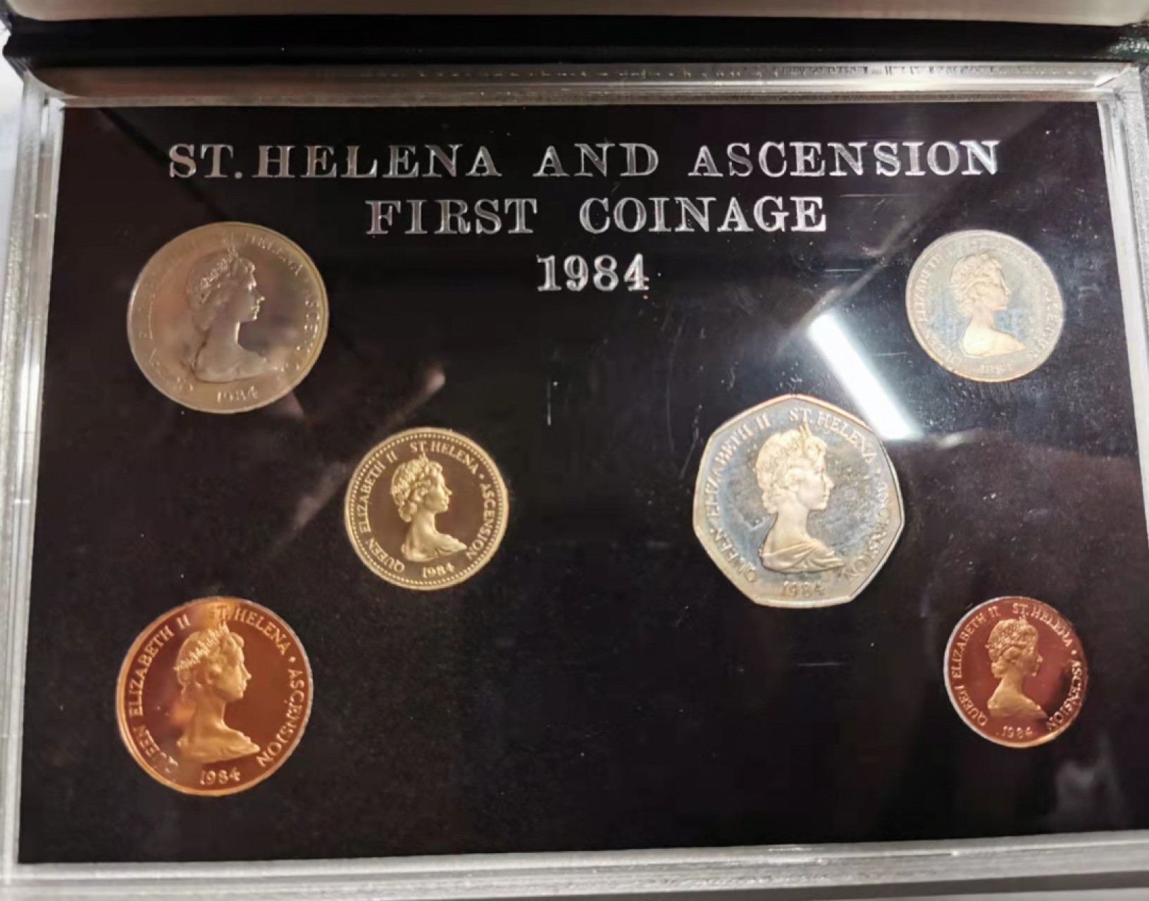 凡希社世界钱币微拍第一百七十六期 1984圣赫勒那与阿森松精铸PS略氧化