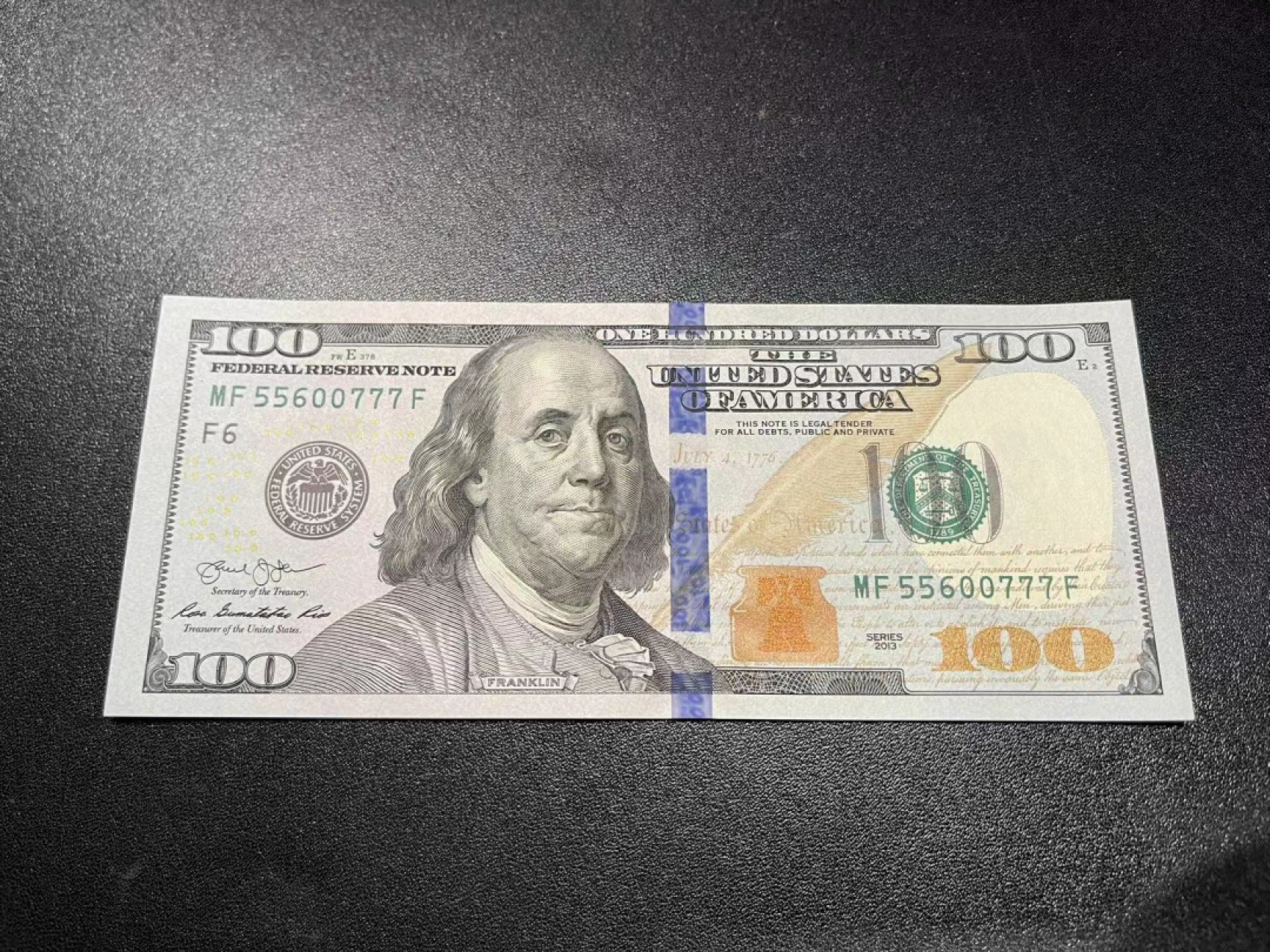 《外钞收藏家》第一百四十四期拍卖（本期85件） 2013年100美元 777豹子号 全新UNC