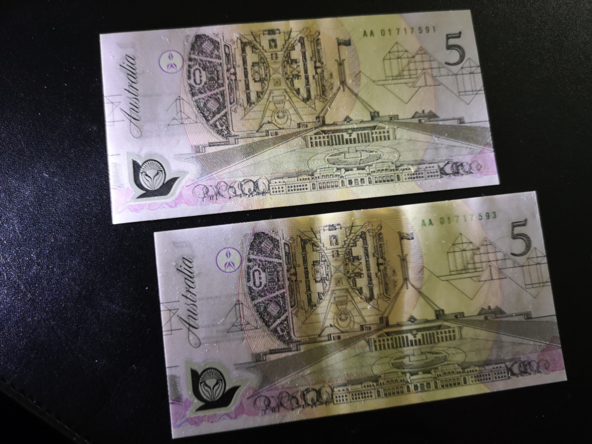 《外钞收藏家》第一百四十四期拍卖（本期85件） 澳大利亚塑料钞 AA冠 近全新 没保存好 有票面有像胶一样的东西