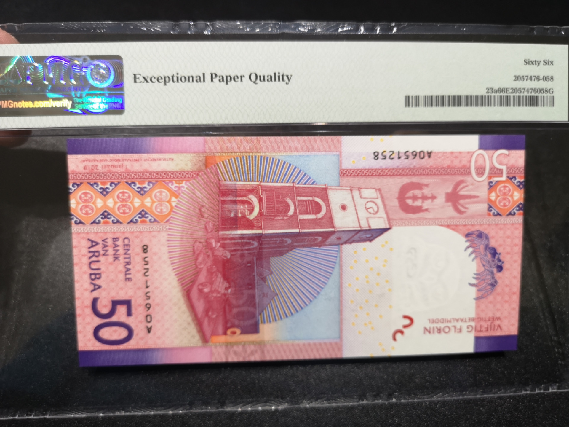 《外钞收藏家》第一百四十四期拍卖（本期85件） 2019年阿鲁巴50卢比 PMG66 无47A冠尾8