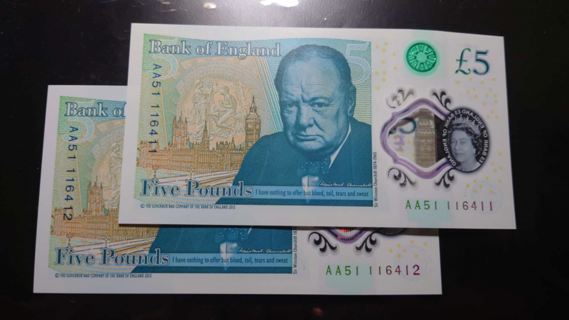 【囧羊收藏】精选微拍第39期暨2021年第三十期 双十一特辑 2015年英国5镑 塑料钞 首发AA冠 全新UNC两张连号为一件